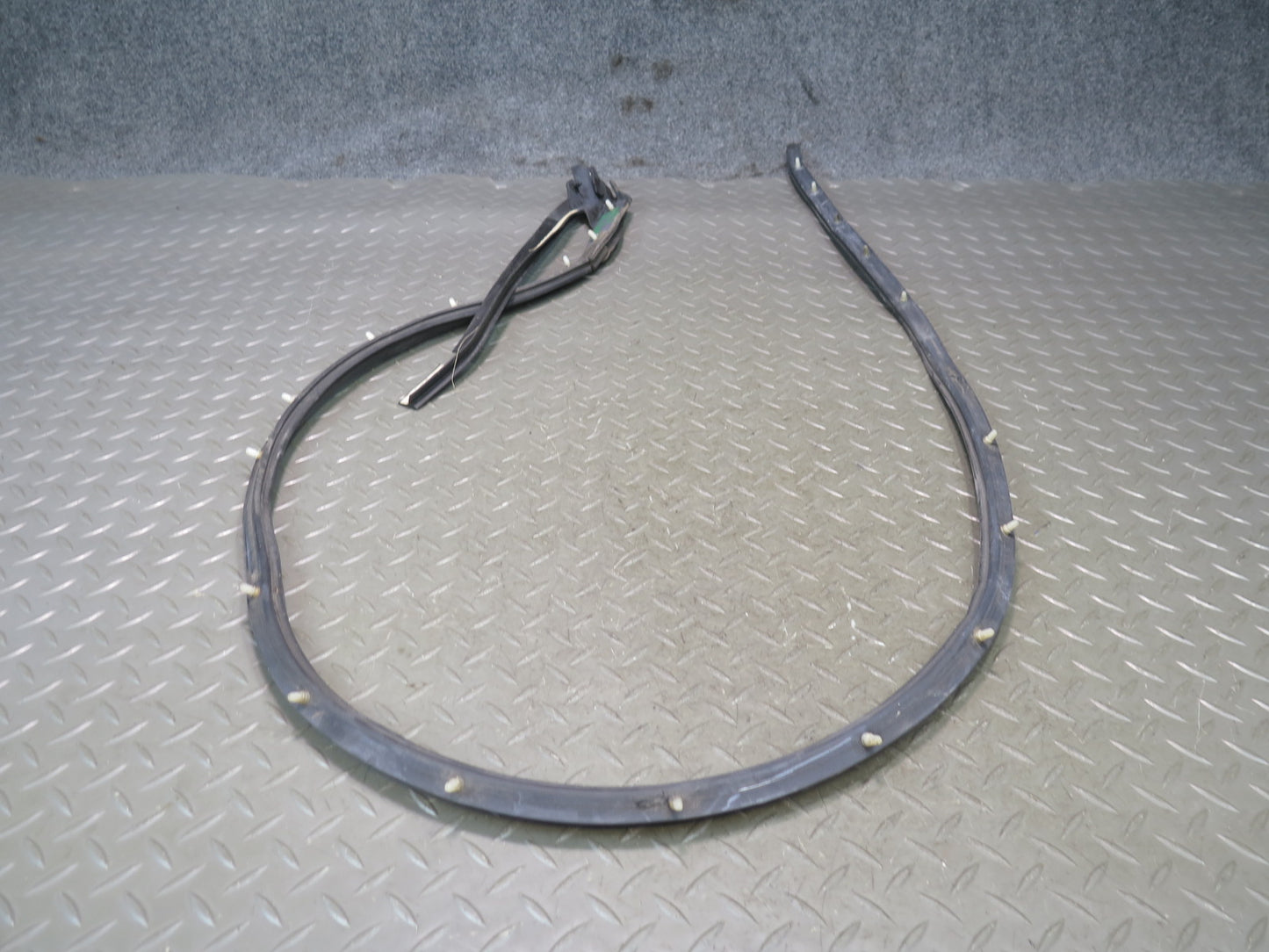79-83 Datsun 280ZX 2+0 Set of 4 Left & Right Door Weatherstrip Seal OEM