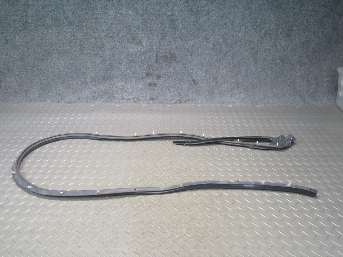 79-83 Datsun 280ZX 2+0 Set of 4 Left & Right Door Weatherstrip Seal OEM