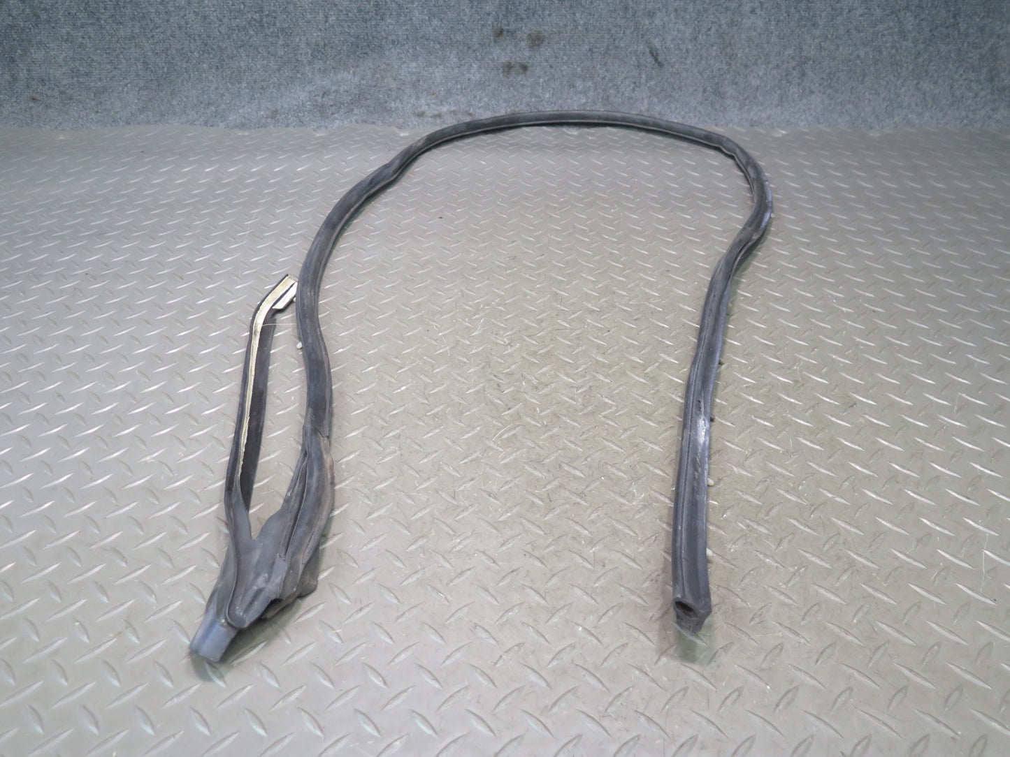 79-83 Datsun 280ZX 2+0 Set of 4 Left & Right Door Weatherstrip Seal OEM