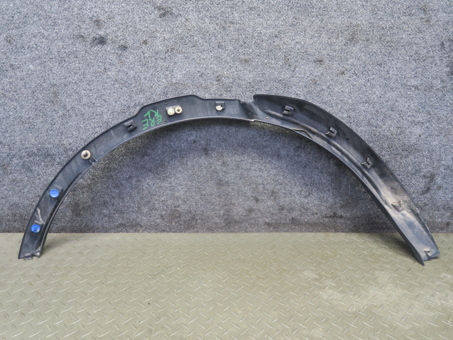 2012-2019 Range Rover Evoque L538 4DR Rear Left & Right Wheel Arch Molding Set