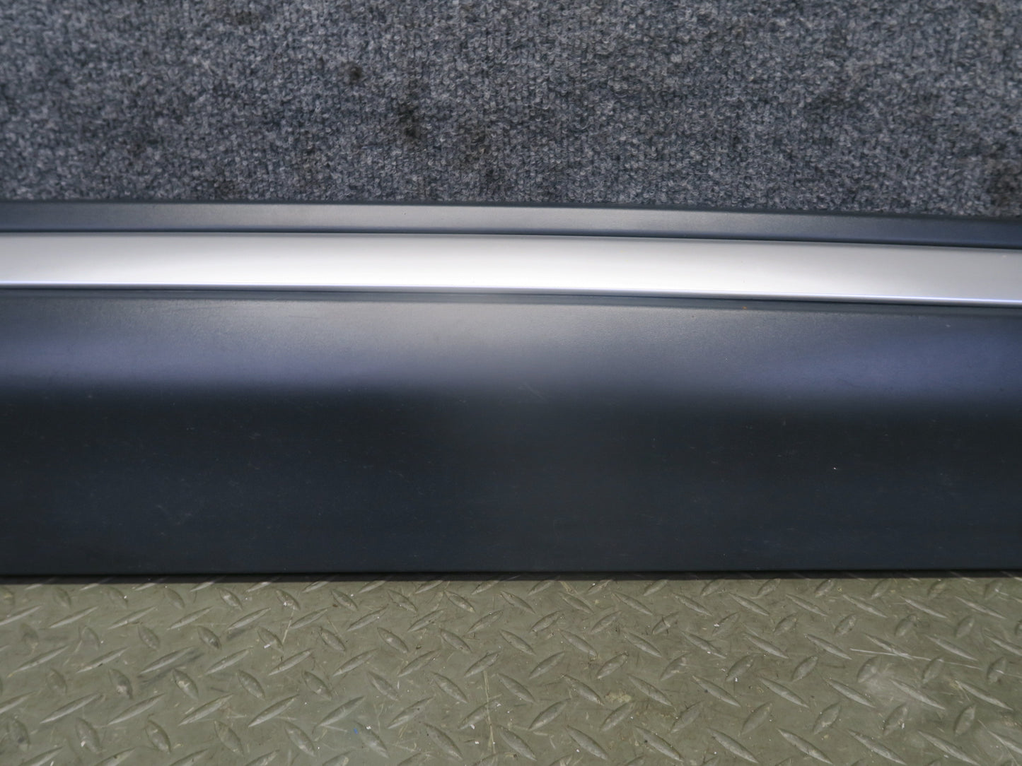 12-19 Range Rover Evoque L538 Front & Rear Right Door Lower TRM Molding Set of 2