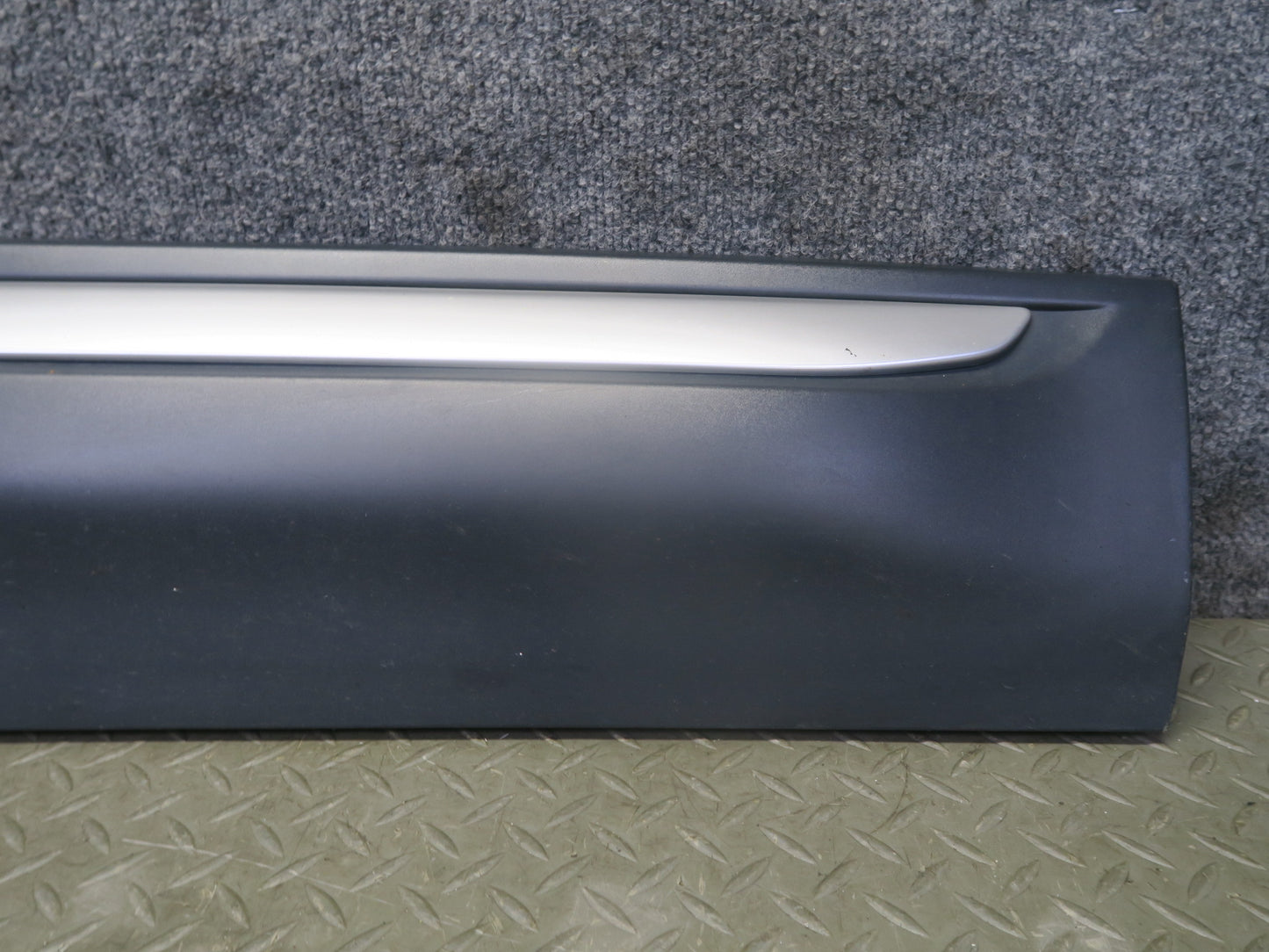 12-19 Range Rover Evoque L538 Front & Rear Right Door Lower TRM Molding Set of 2