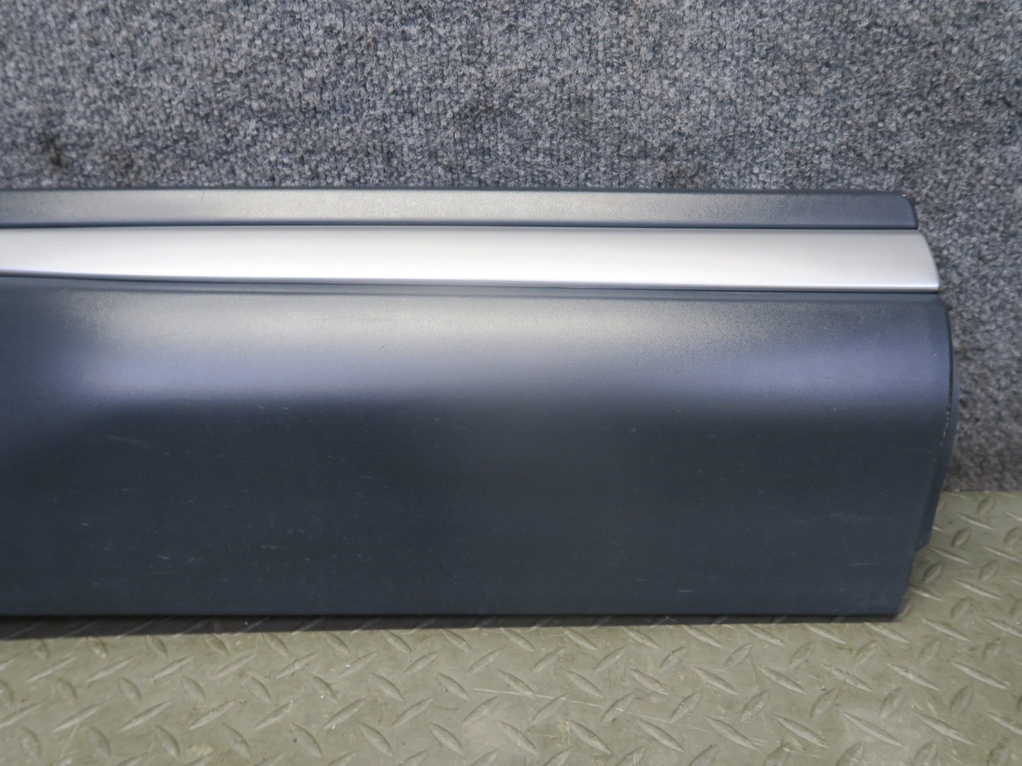 12-19 Range Rover Evoque L538 Front & Rear Right Door Lower TRM Molding Set of 2