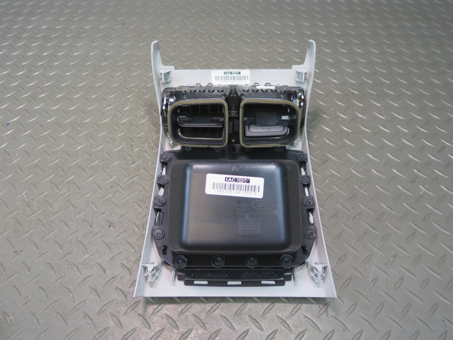 2012-2019 Range Rover Evoque L538 Rear Center Console Trim Panel w Air Vent