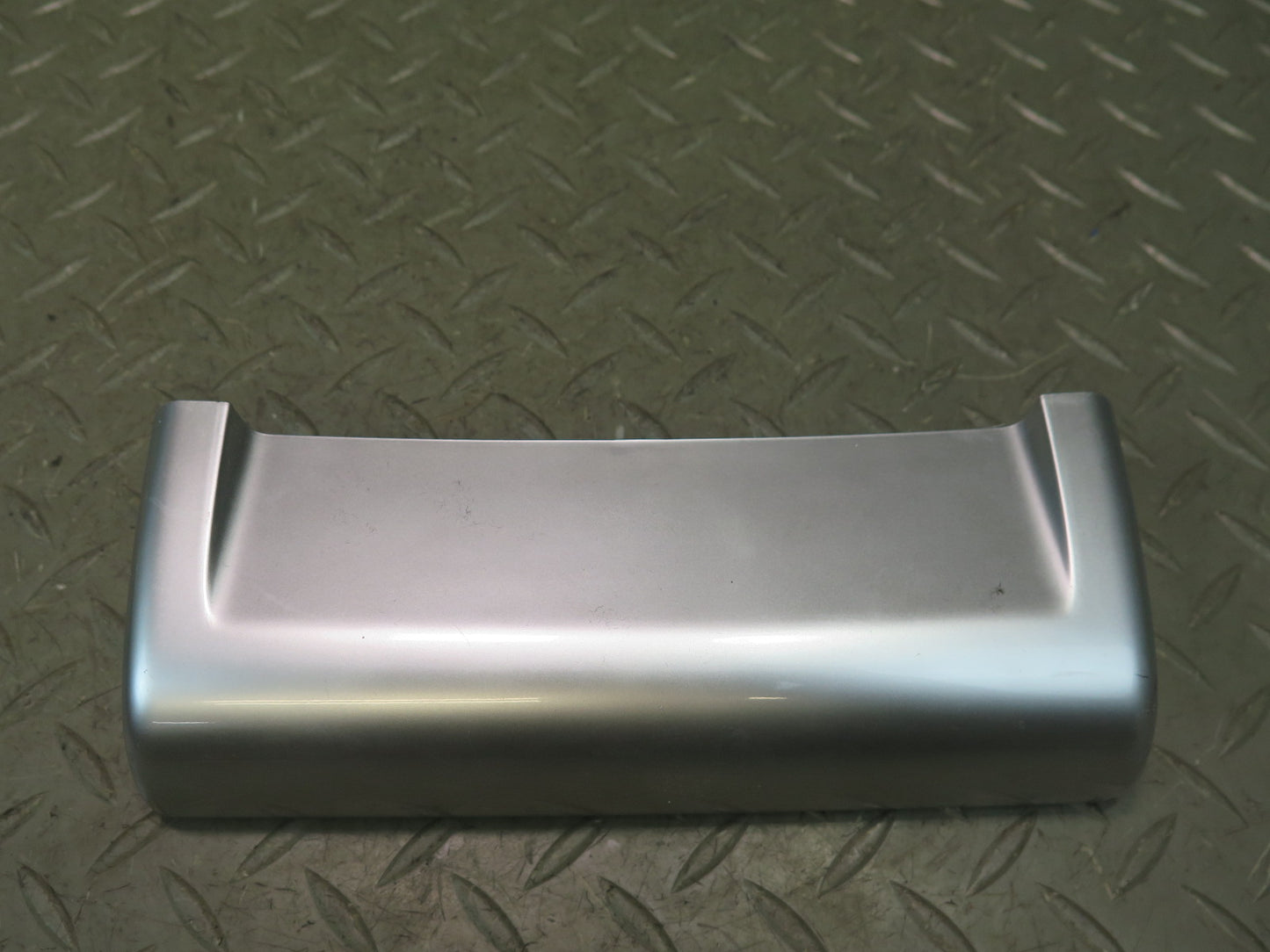 2012-2013 Range Rover Evoque L538 Rear Center Console Trim Cover Panel