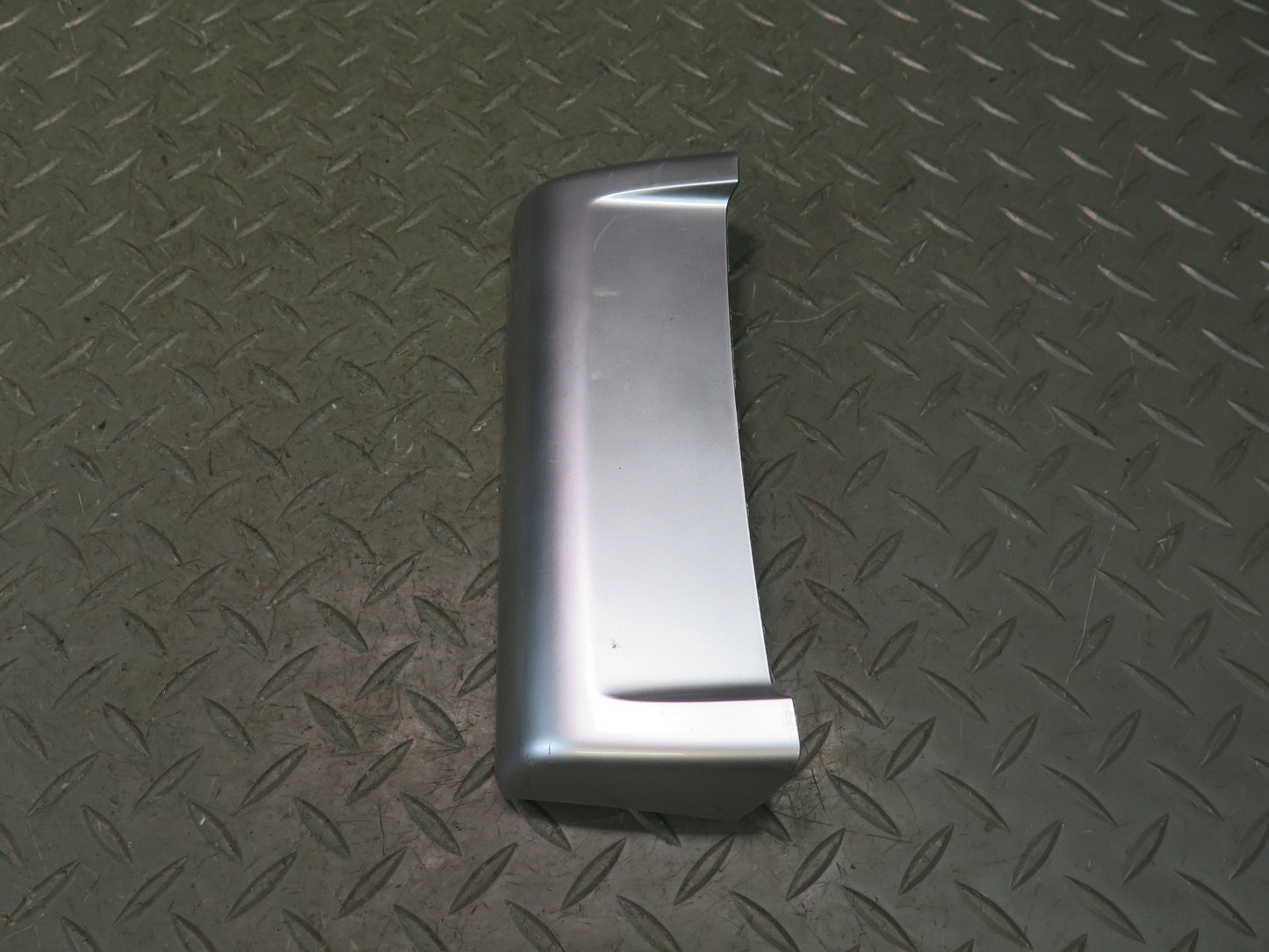 2012-2013 Range Rover Evoque L538 Rear Center Console Trim Cover Panel