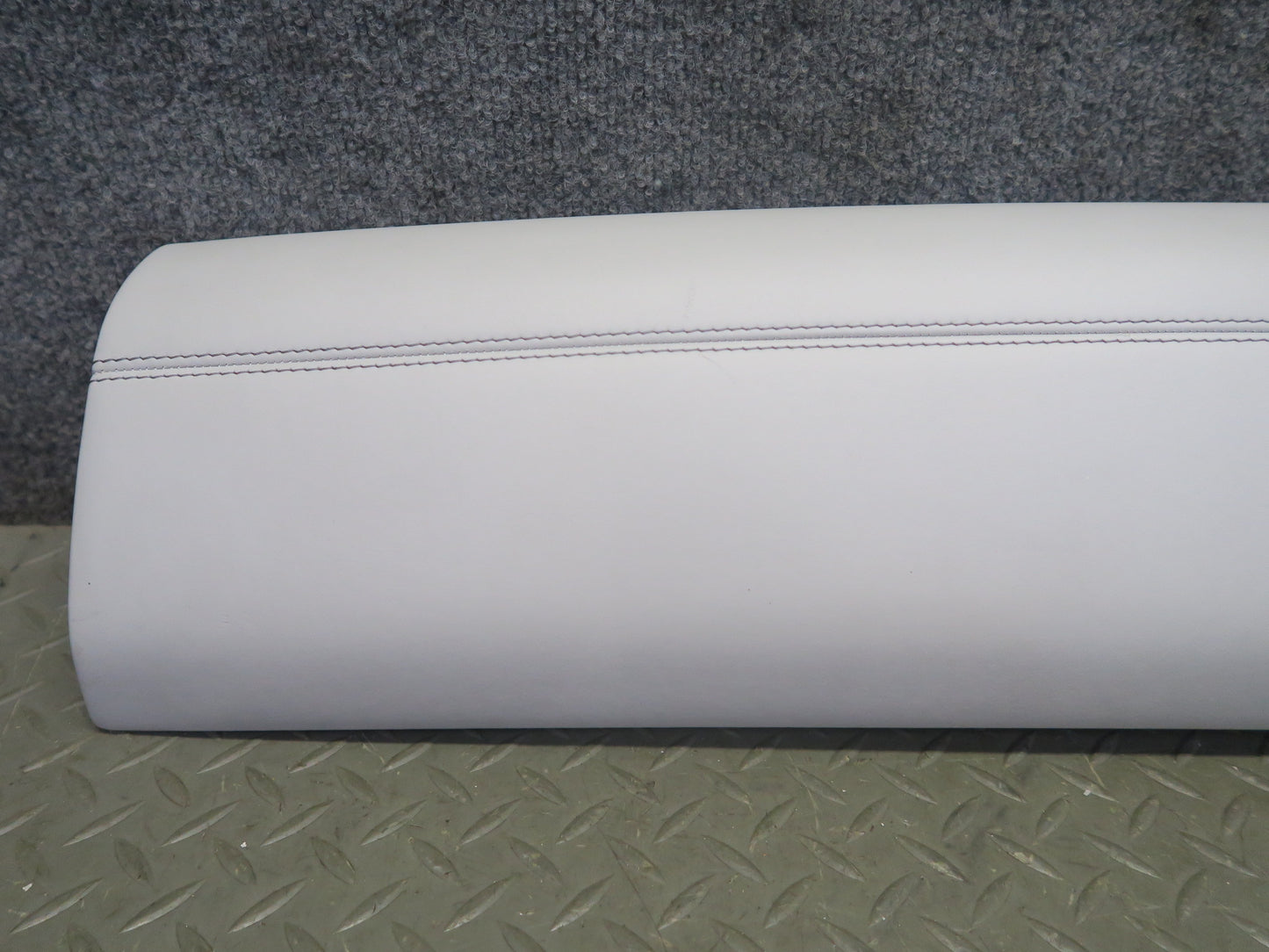 2012-2019 Range Rover Evoque L538 Dash Center Right Trim Bezel Cover Panel