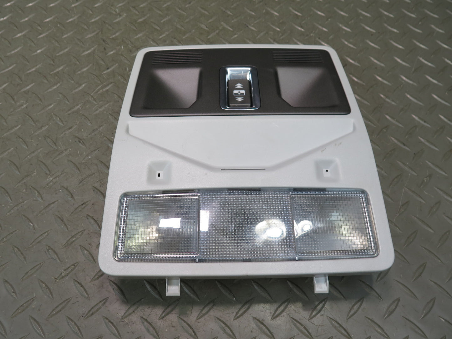 2012-2015 Range Rover Evoque L538 Overhead Console Interior Light Lamp Set
