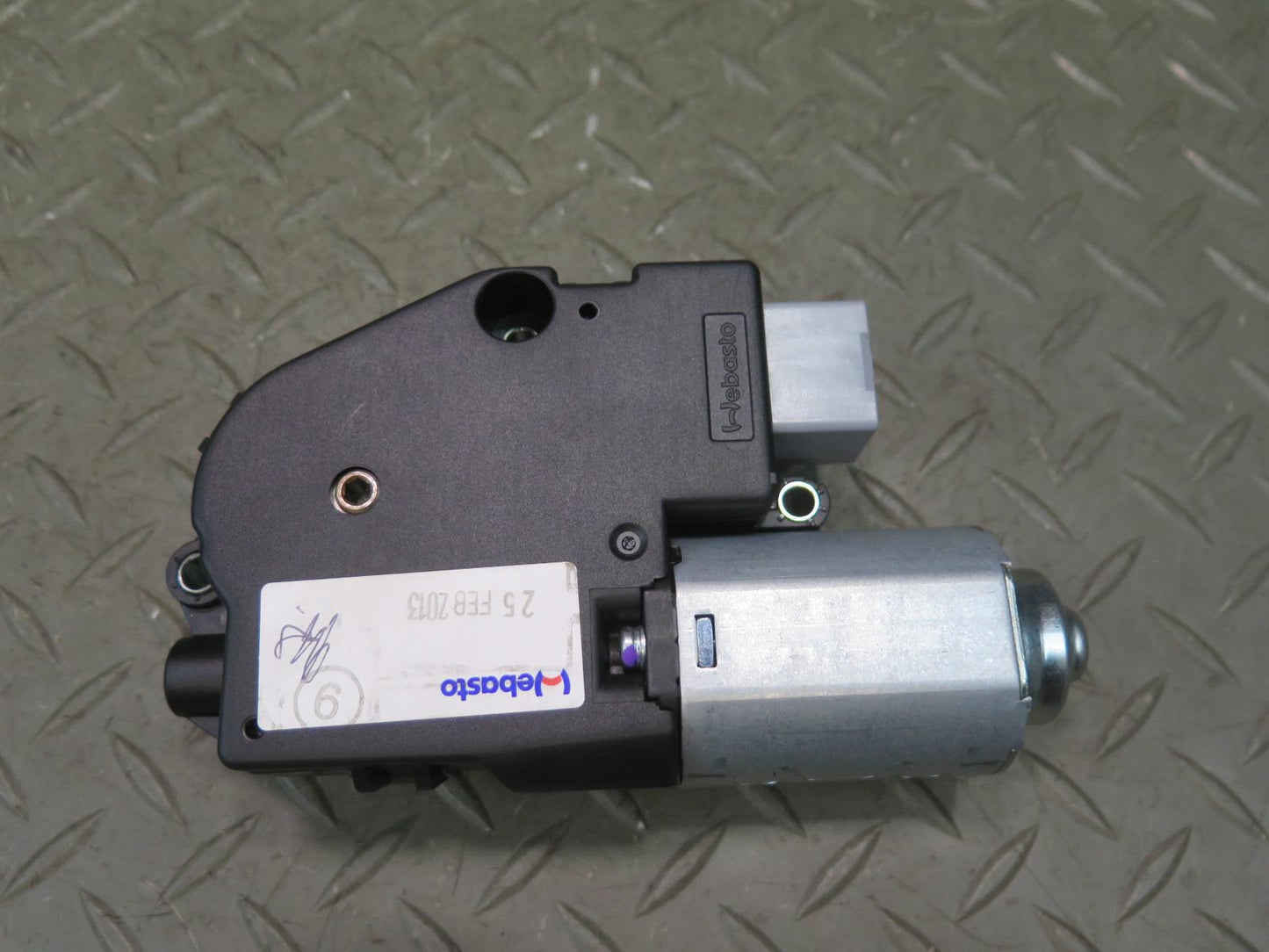 2012-2015 Range Rover Evoque L538 Sunroof Motor Drive Unit