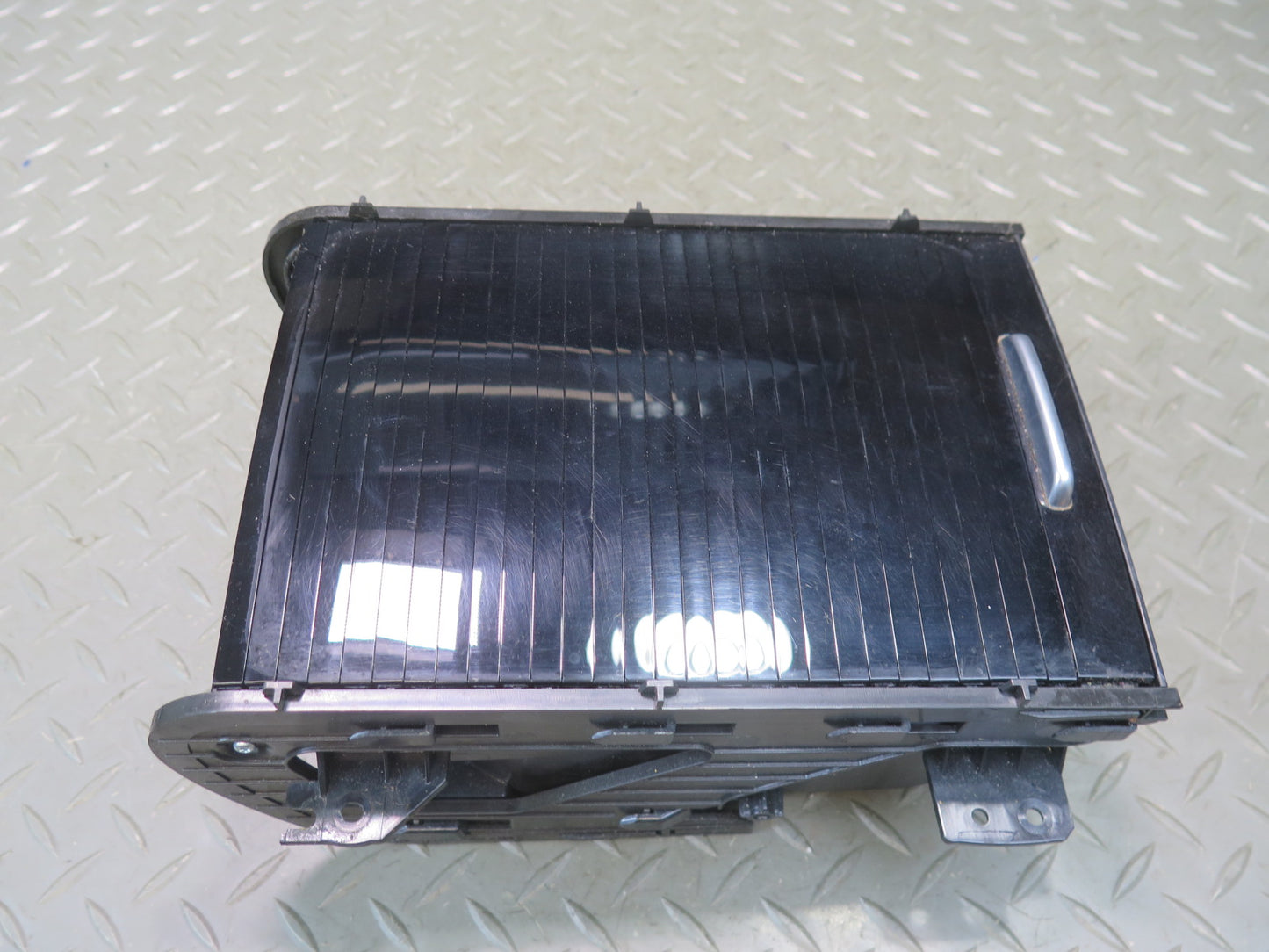 2012-2019 Range Rover Evoque L538 Center Console CUP Holder Tray