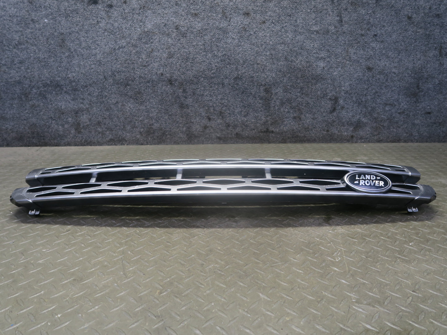 2012-2015 Range Rover Evoque L538 Front Hood Upper Air Vent Grille