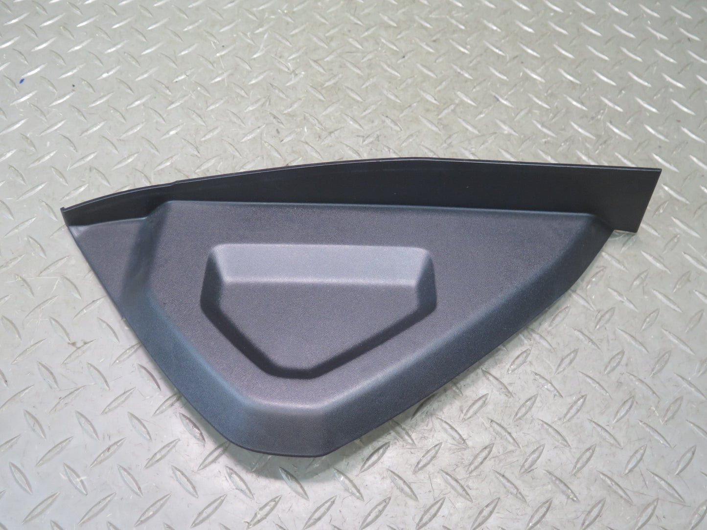 12-19 Range Rover Evoque L538 Dash Front Left & Right END Trim Cover Panel Set