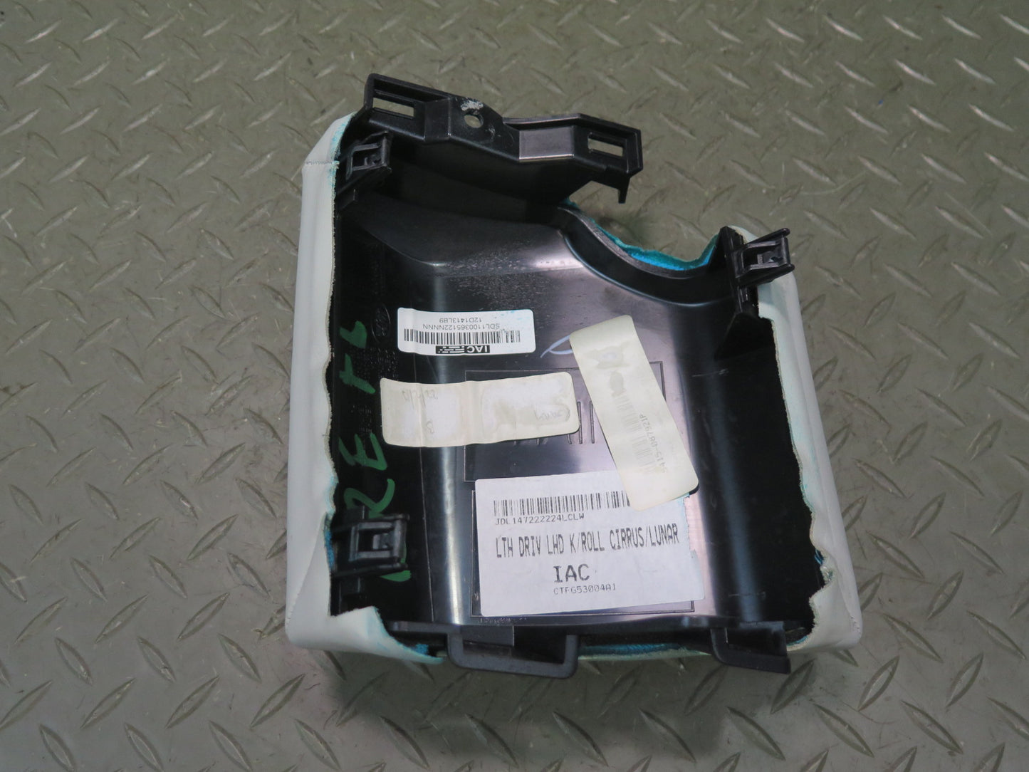 2012-2015 Range Rover Evoque L538 Dash Front Left Trim Panel BJ32-04304-AAW