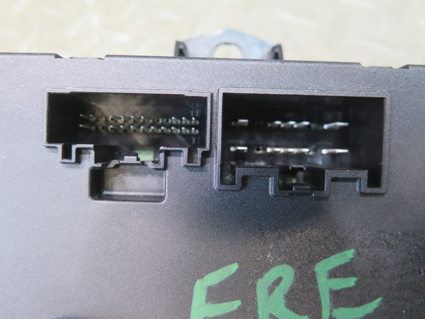 2012-2015 Range Rover Evoque L538 Rear Trunk Liftgate Control Module