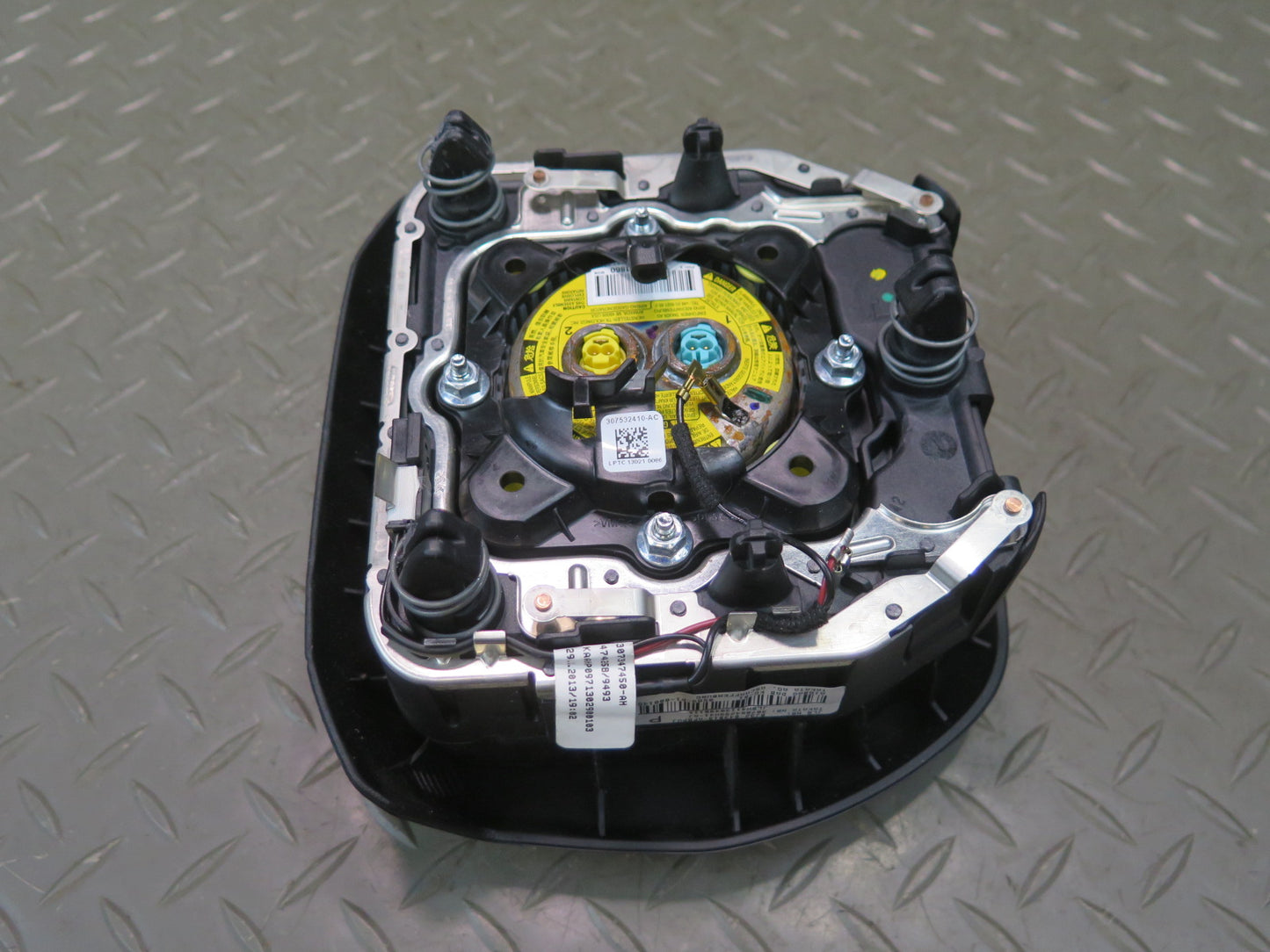 12-13 RANGE ROVER EVOQUE L538 FRONT LEFT DRIVER SIDE STEERING WHEEL SRS AIRBAG OEM