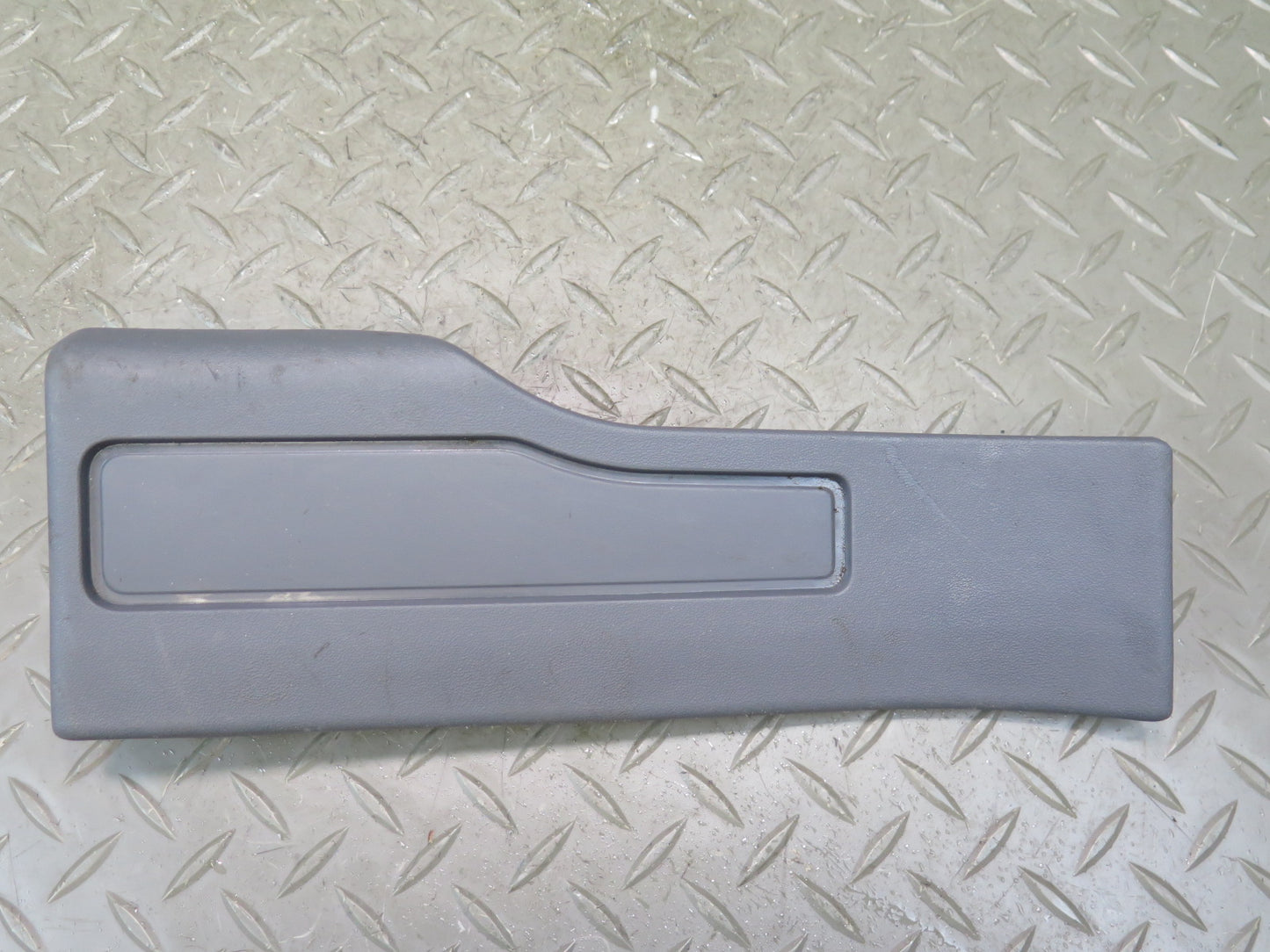 2012-2019 Range Rover Evoque L538 Rear Door Scuff Sill Plate Trim Panel Set of 2