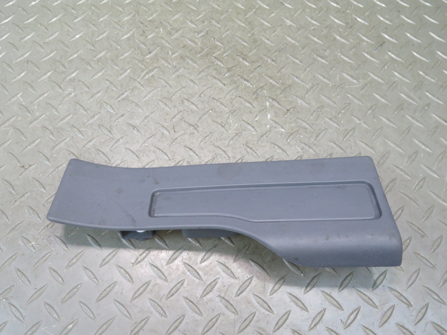 2012-2019 Range Rover Evoque L538 Rear Door Scuff Sill Plate Trim Panel Set of 2