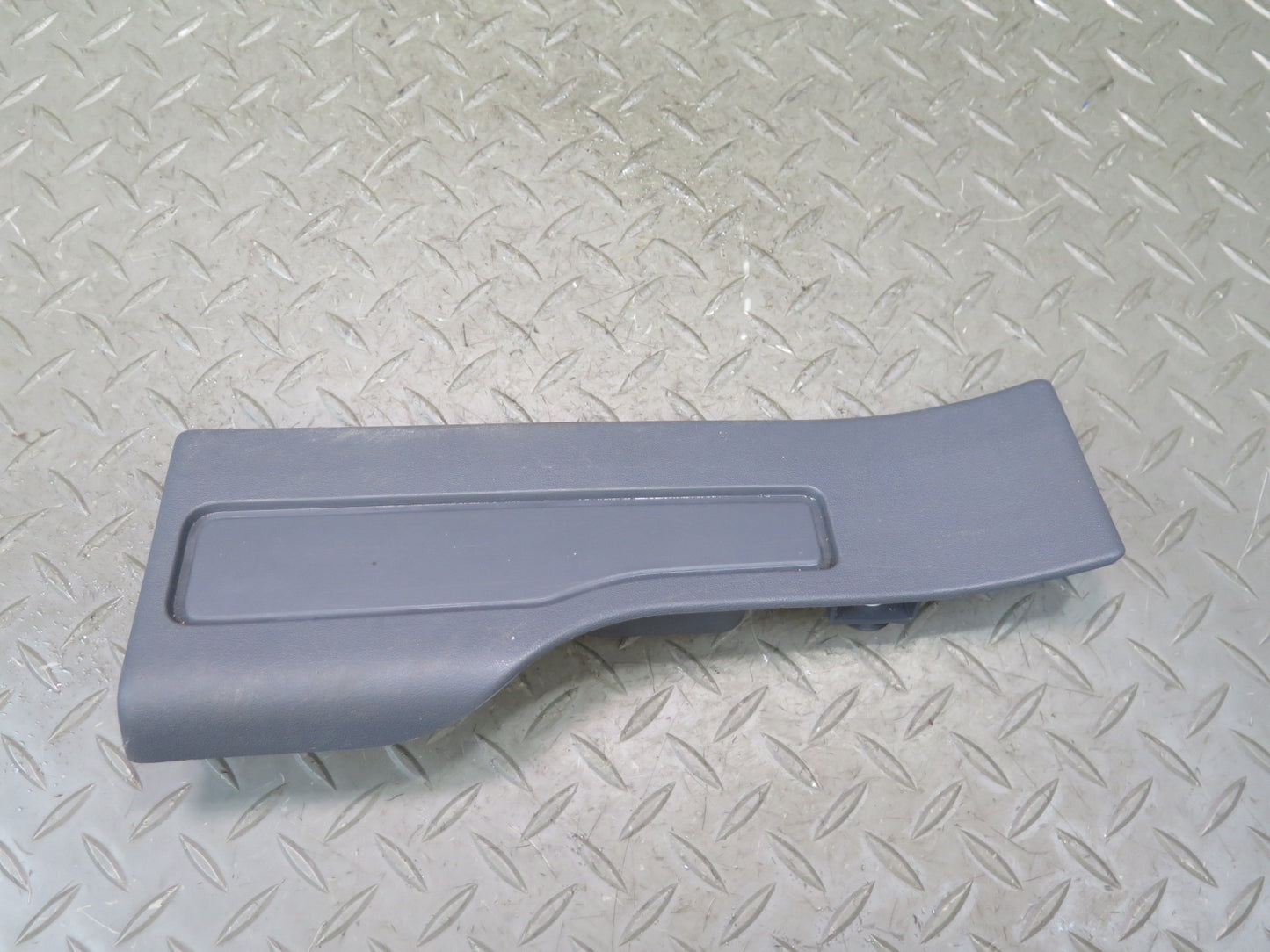 2012-2019 Range Rover Evoque L538 Rear Door Scuff Sill Plate Trim Panel Set of 2