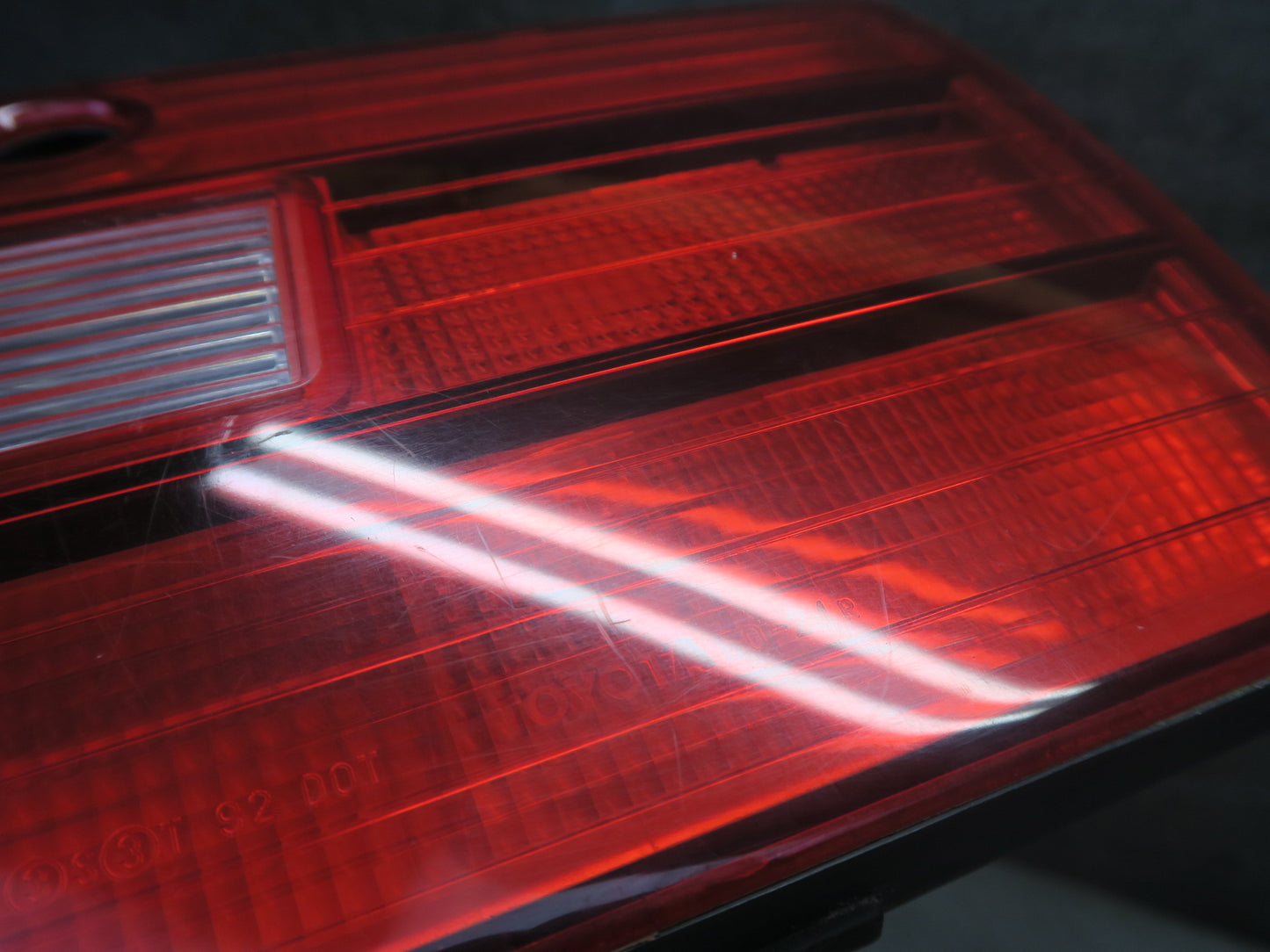 95-97 Toyota Celsior UCF20 Rear Right Inner Tail Light Lamp OEM