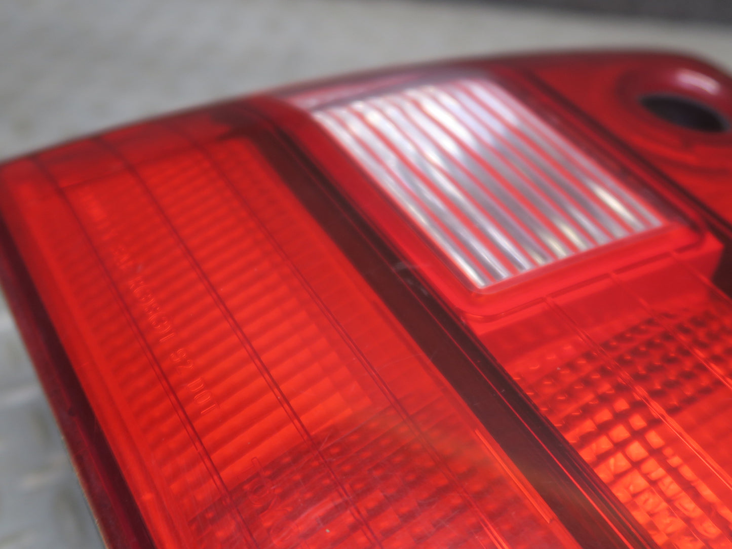 95-97 Toyota Celsior UCF20 Rear Right Inner Tail Light Lamp OEM