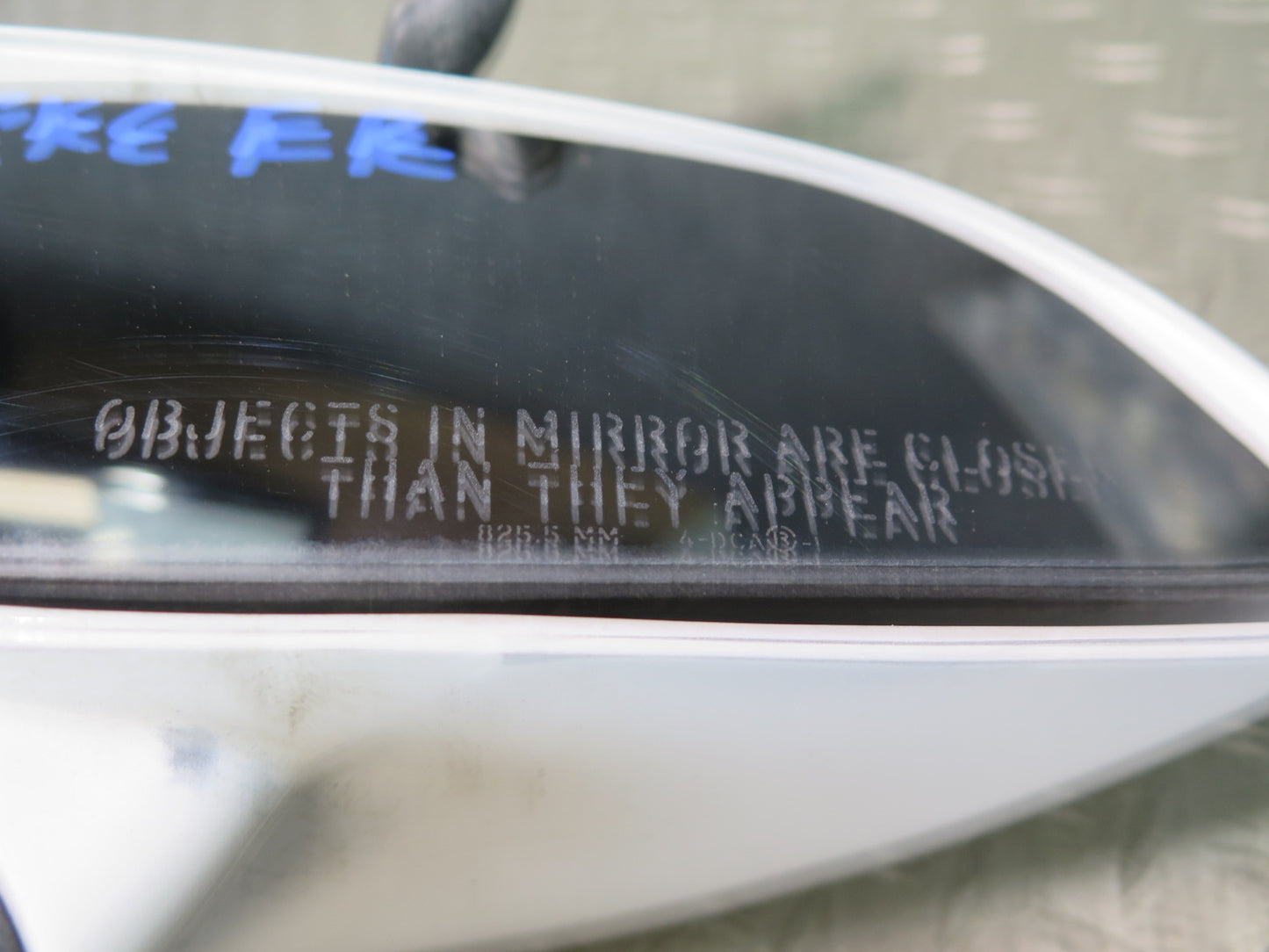 88-96 Chevrolet Corvette C4 Right Door Heated Side View Power Mirror White OEM