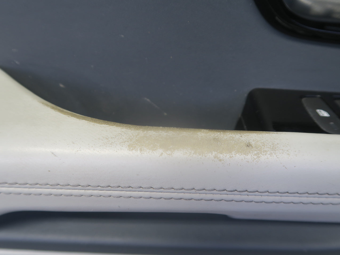 2012-2015 Range Rover Evoque L538 4DR Front Door Interior Trim Panel Set of 2