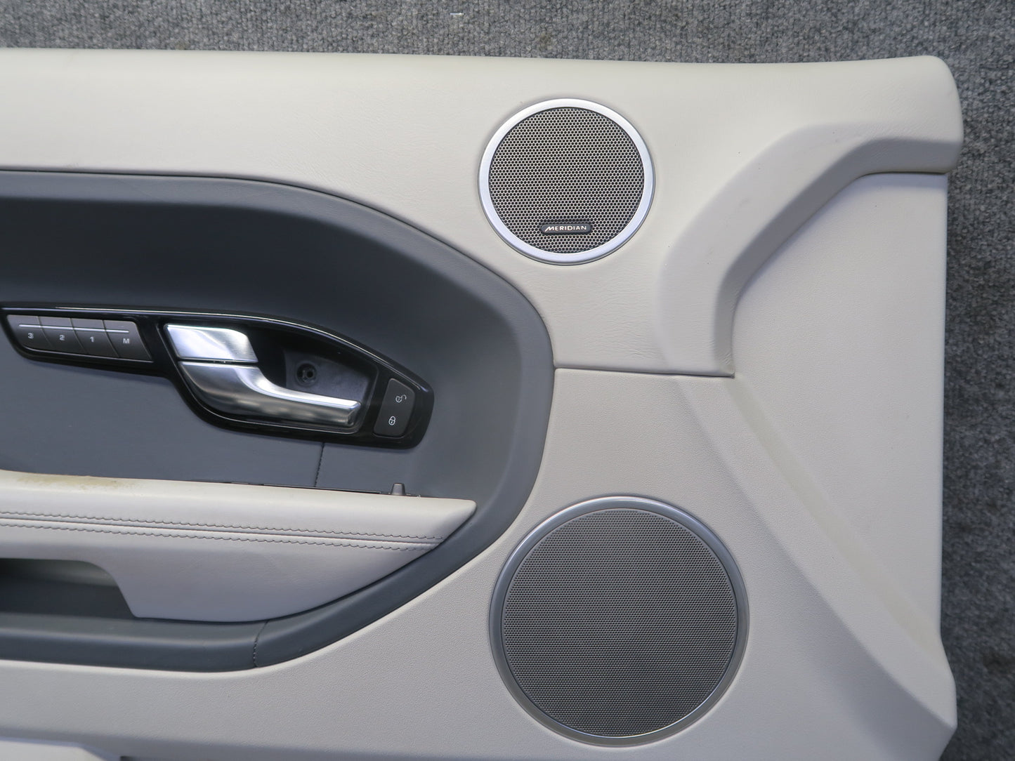 2012-2015 Range Rover Evoque L538 4DR Front Door Interior Trim Panel Set of 2