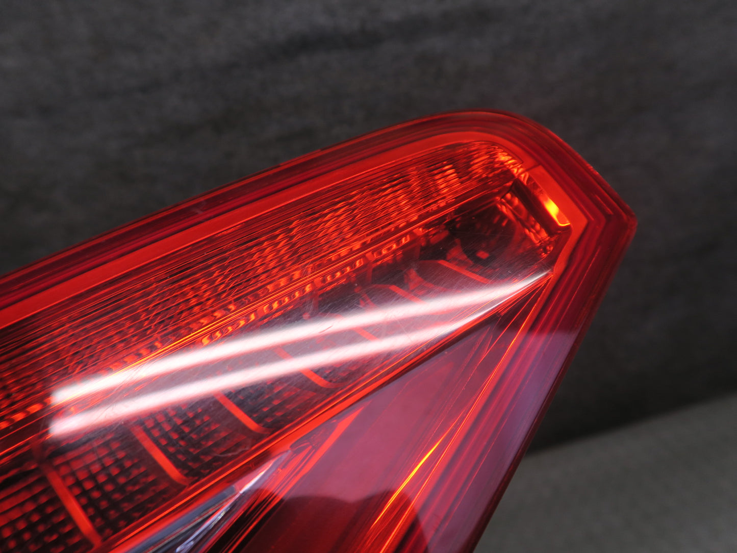 13-16 Audi A4 S4 B8 Rear Left Driver Side Inner Tail Light Lamp 8K5945093AD OEM