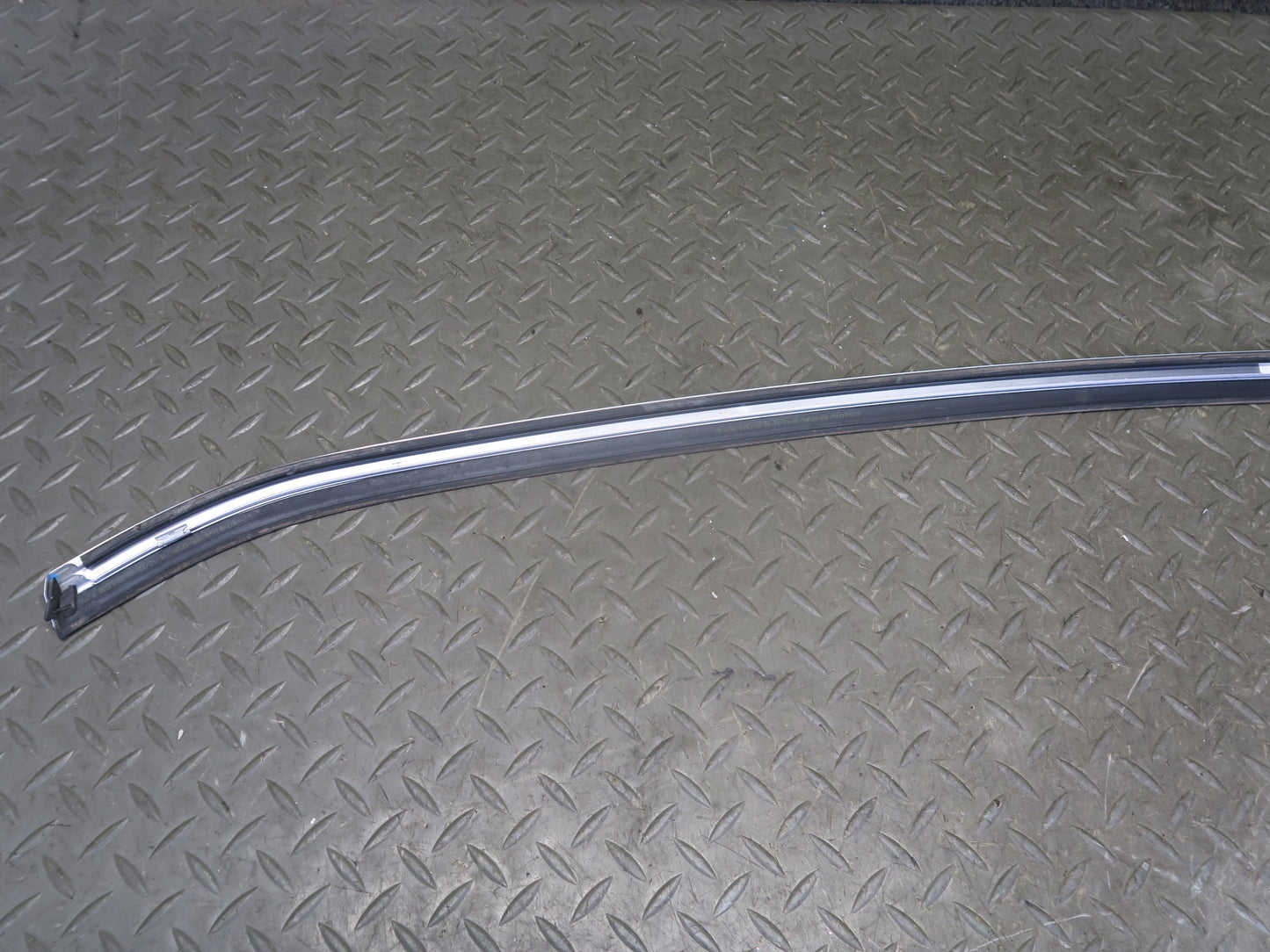 2012-2019 Range Rover Evoque L538 Rear Trunk Tailgate Center Molding Trim Panel