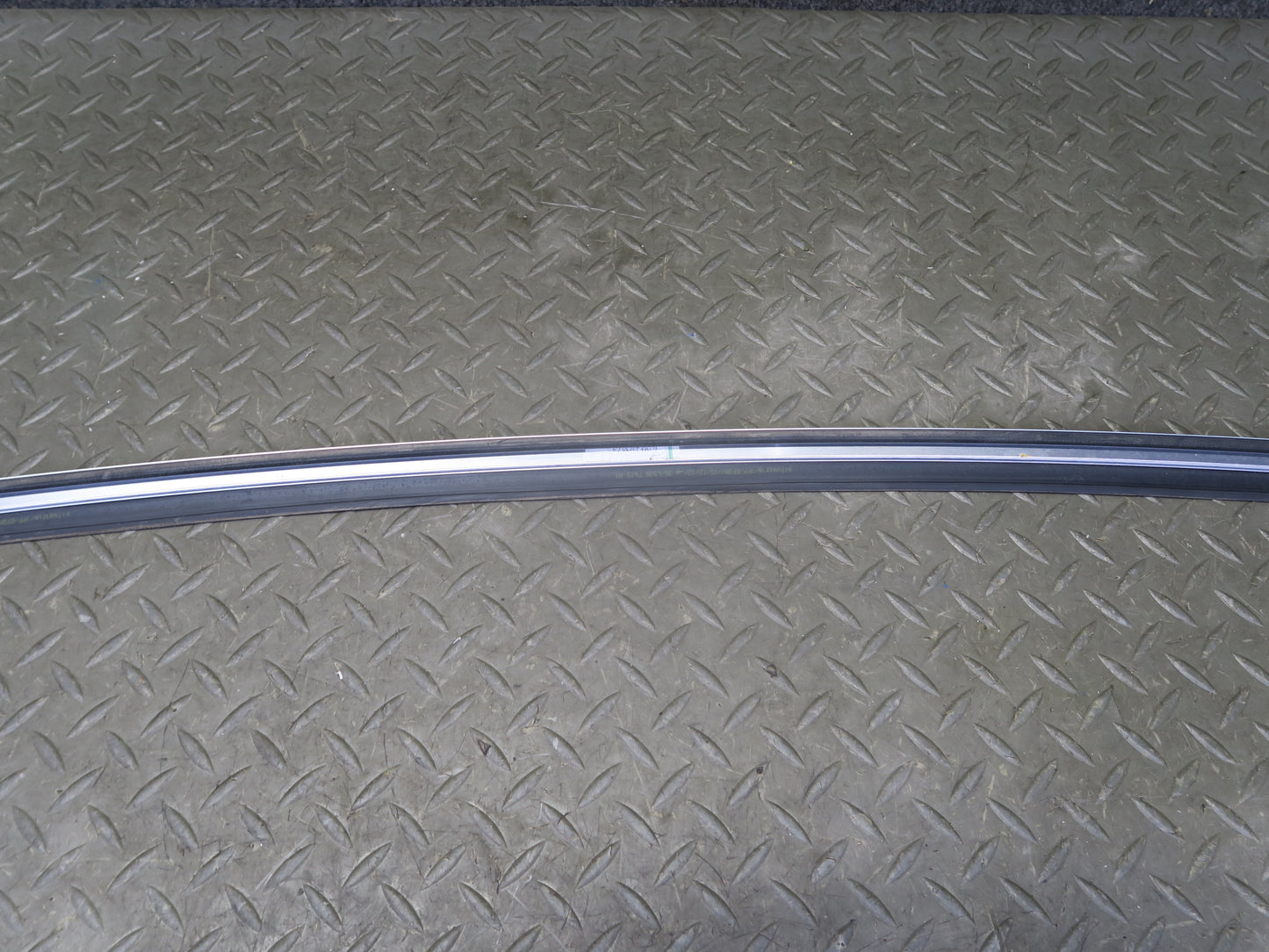 2012-2019 Range Rover Evoque L538 Rear Trunk Tailgate Center Molding Trim Panel