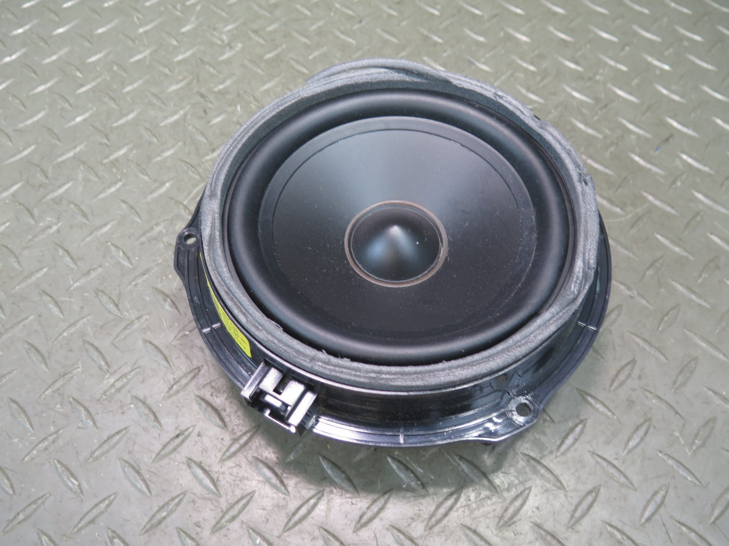 2012-2019 Range Rover Evoque L538 Front or Rear Door Speaker Set of 2