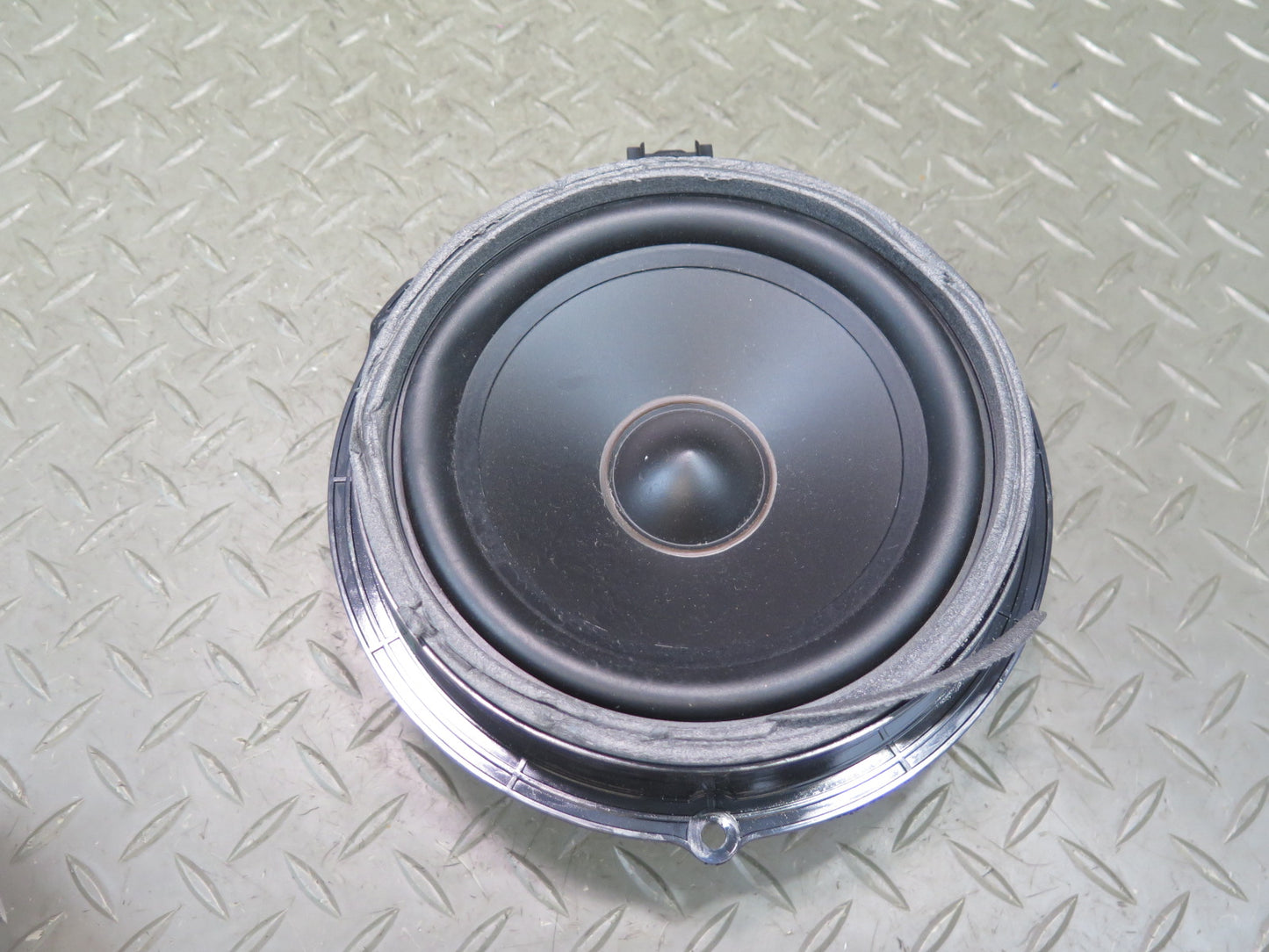 2012-2019 Range Rover Evoque L538 Front or Rear Door Speaker Set of 2