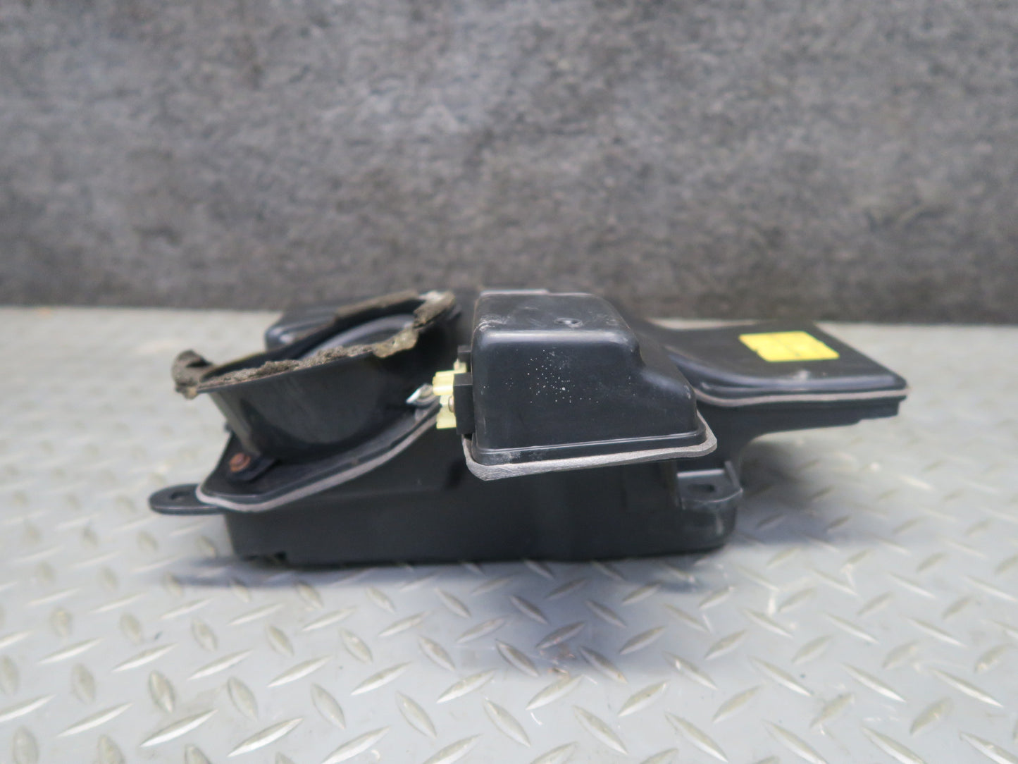 86-92 Toyota Supra MK3 MA70L Set of 2 Front Left & Right Door Speaker Box OEM