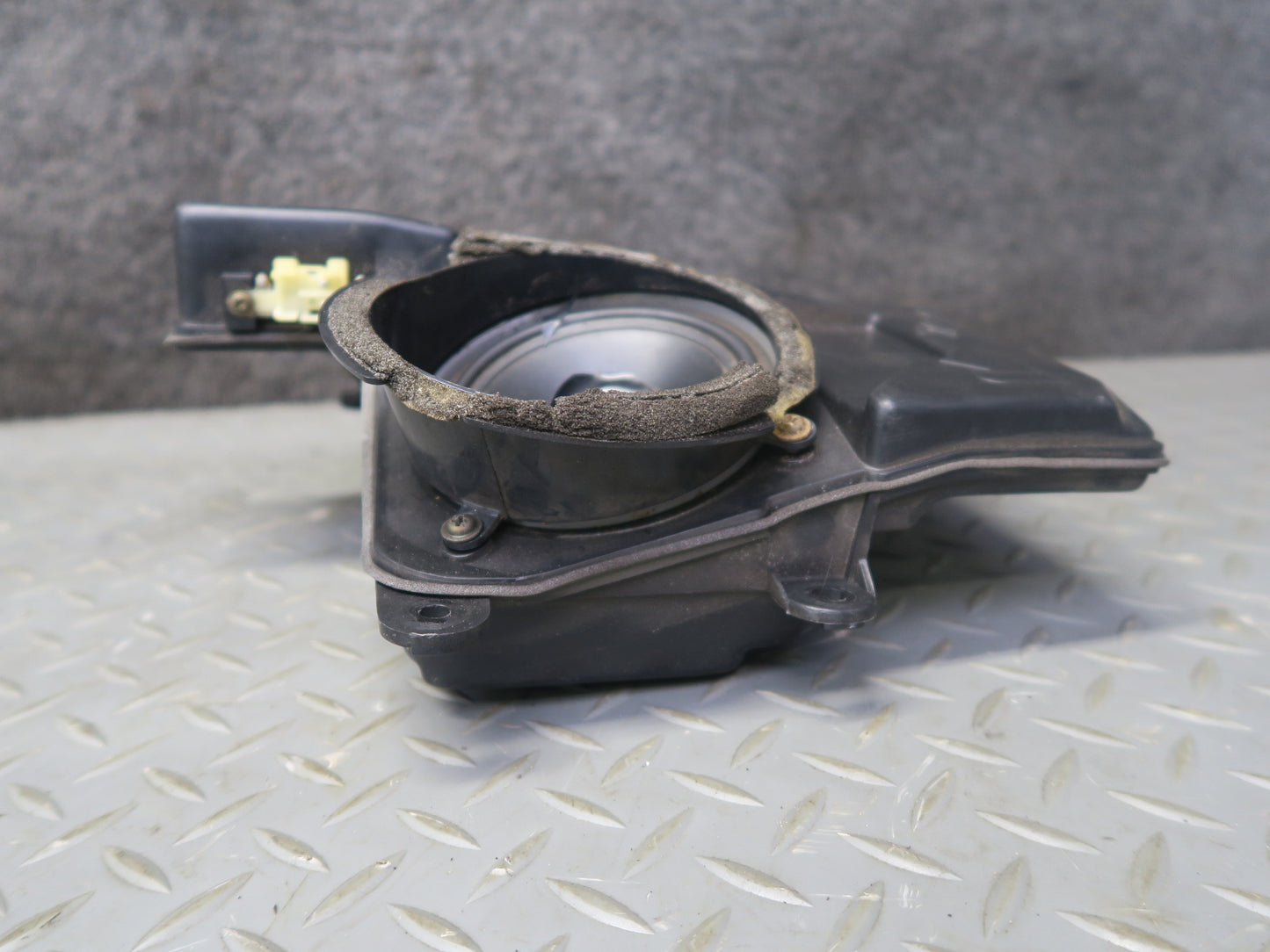 86-92 Toyota Supra MK3 MA70L Set of 2 Front Left & Right Door Speaker Box OEM