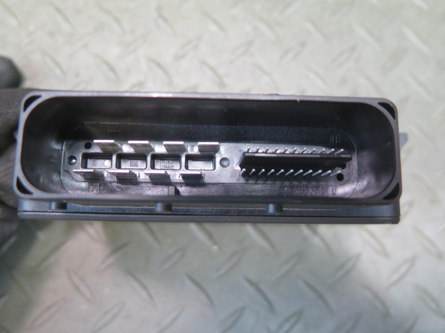 2012-2015 Range Rover Evoque L538 Parking Brake Control Module BJ32-2C496-AH