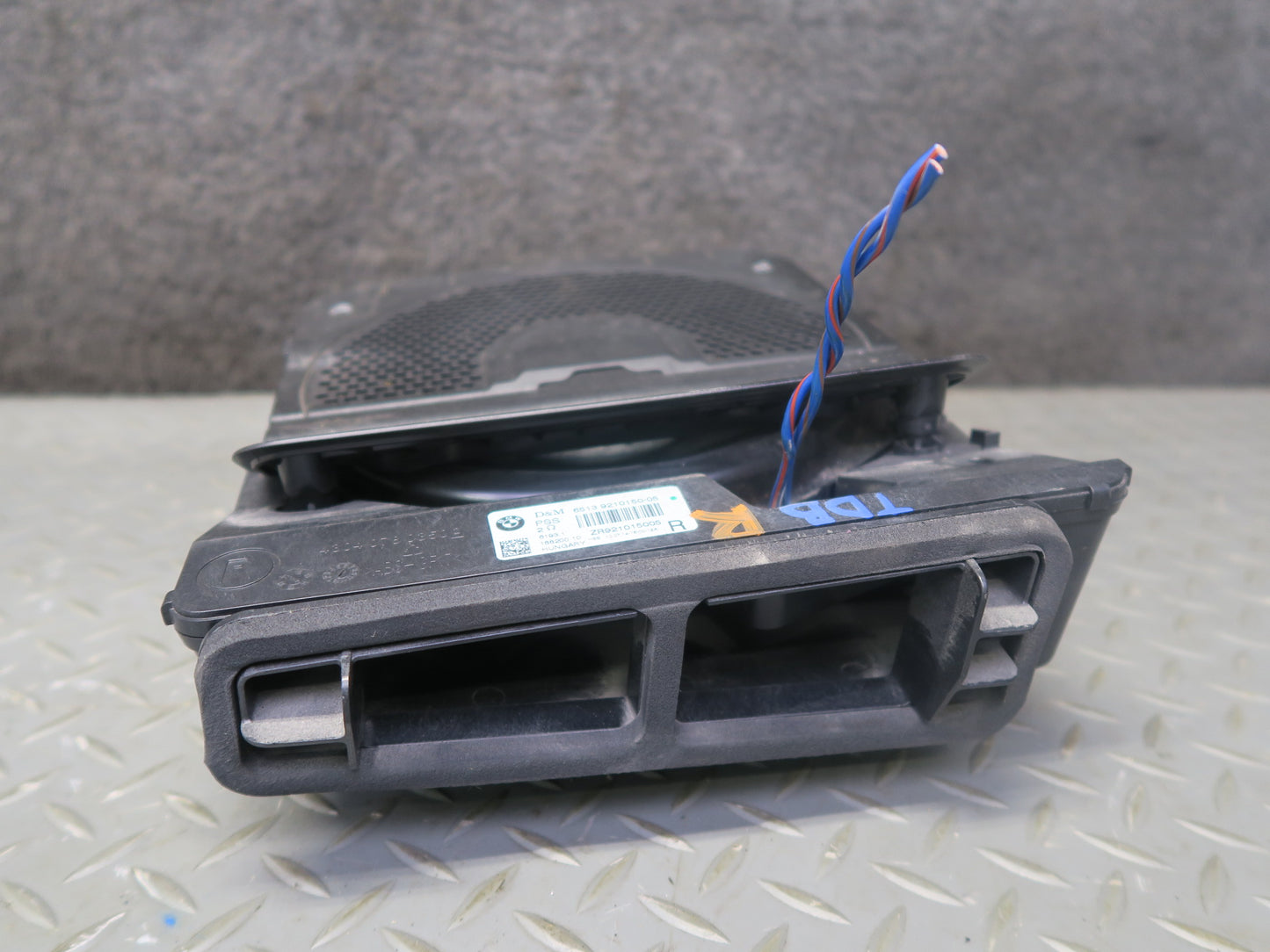 14-16 BMW F30 F32 F34 335i Left & Right Under Seat Hi-fi Subwoofer Speaker Set