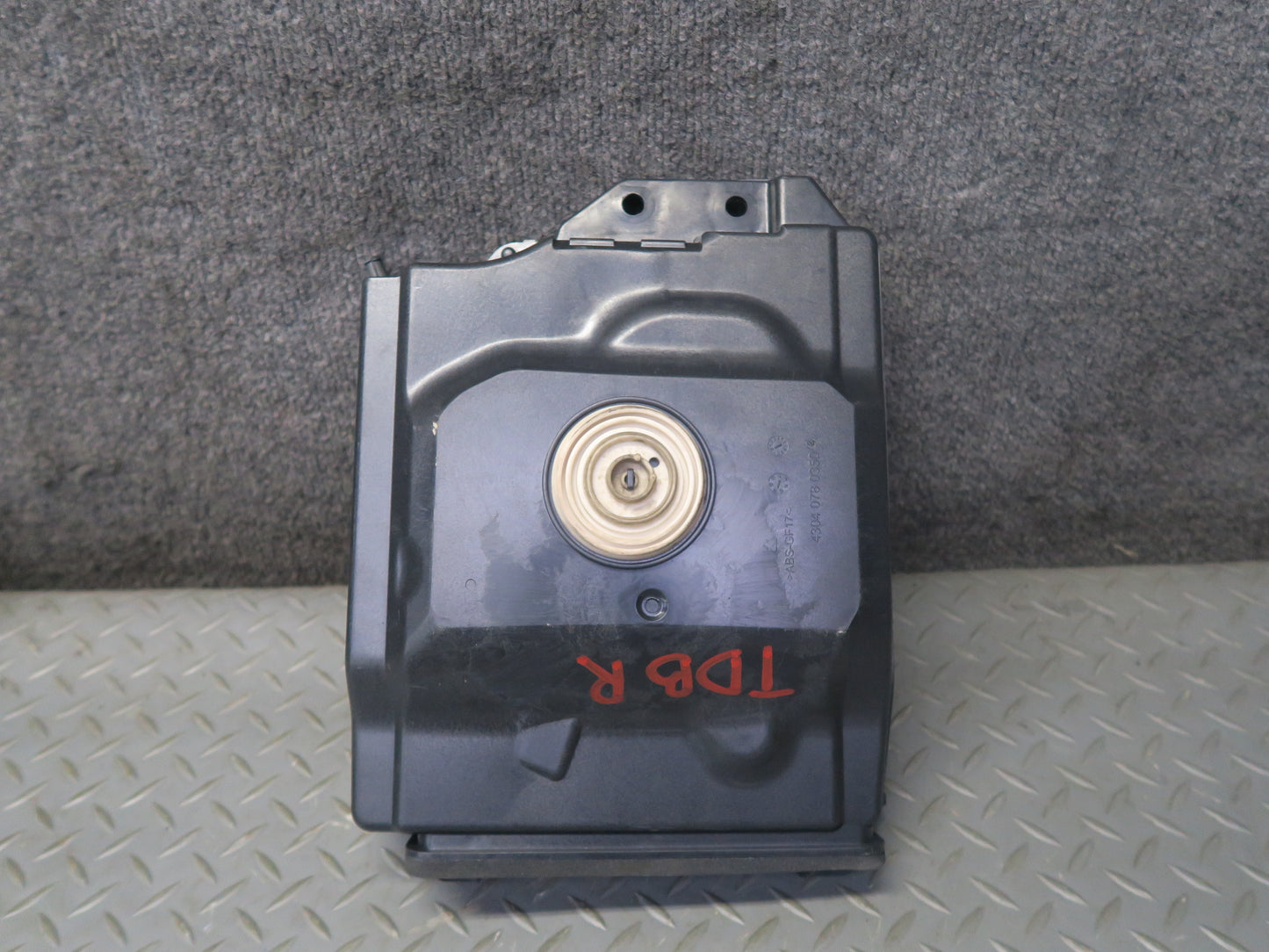 14-16 BMW F30 F32 F34 335i Left & Right Under Seat Hi-fi Subwoofer Speaker Set