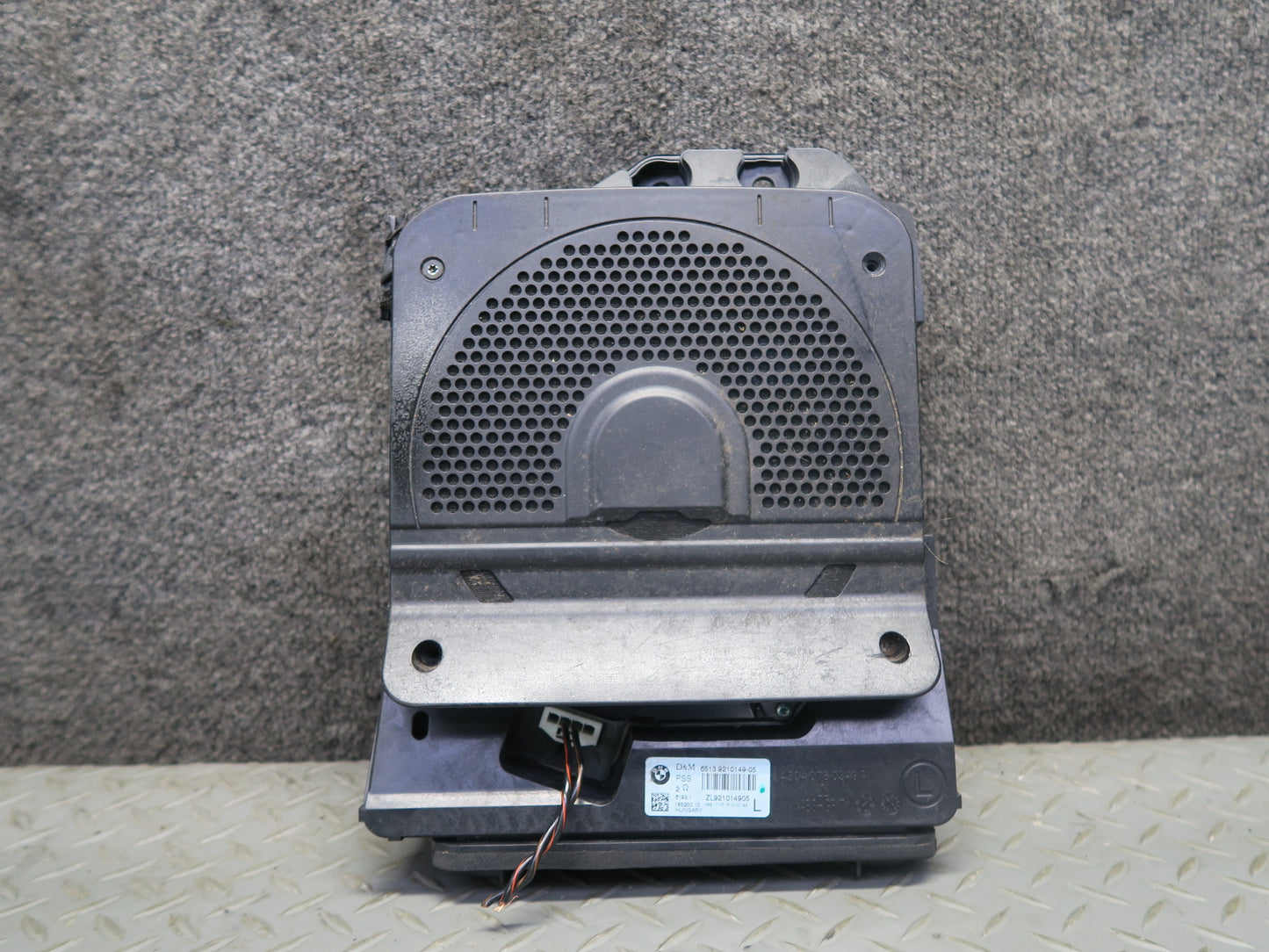 14-16 BMW F30 F32 F34 335i Left & Right Under Seat Hi-fi Subwoofer Speaker Set