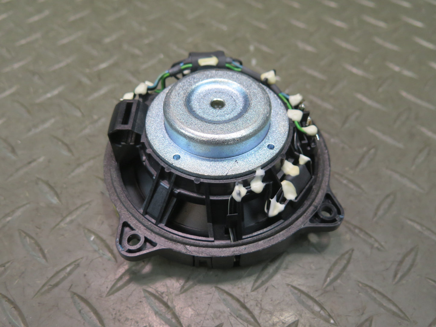 2012-2015 Range Rover Evoque L538 Left or Right Door Audio Speaker BJ32-18808-DB