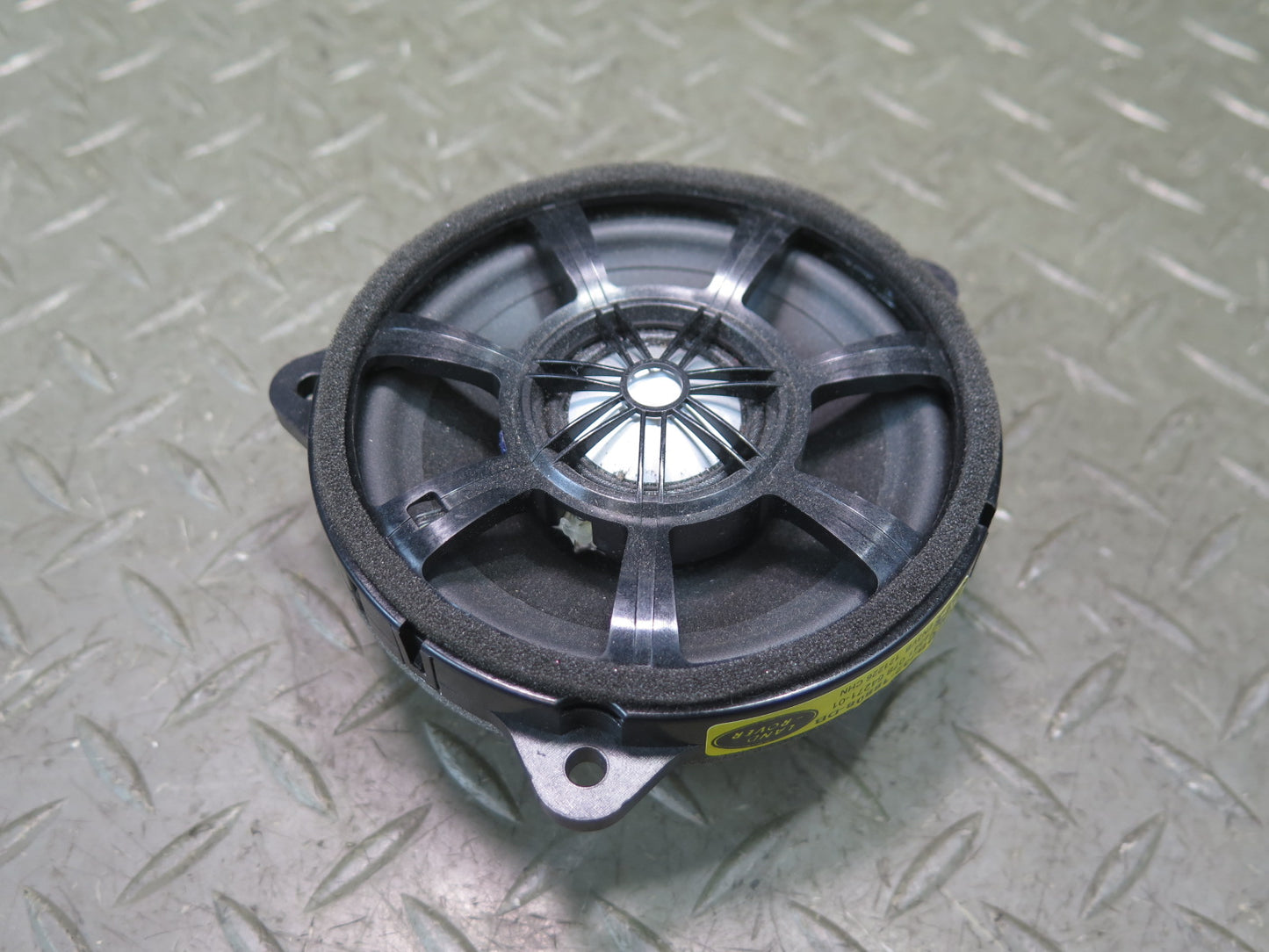 2012-2019 Range Rover Evoque L538 Rear Left & Right Door Speaker Set of 2