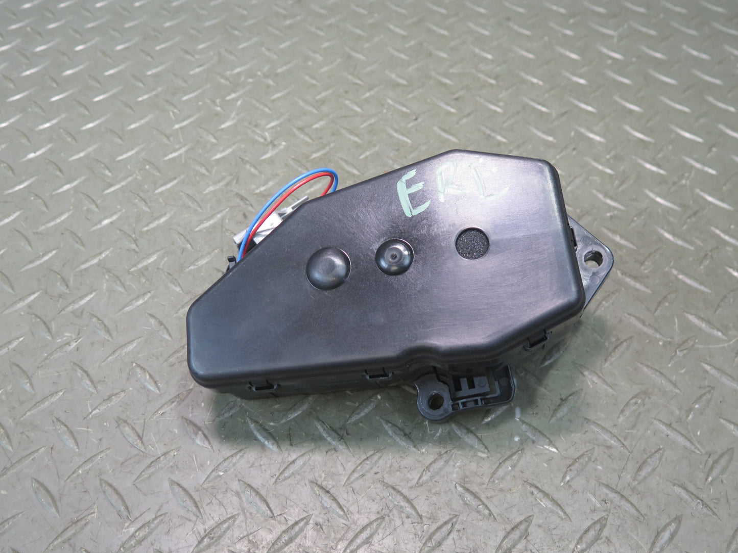 2012-2019 Range Rover Evoque L538 Rear Trunk Lid Lock Latch Actuator Motor