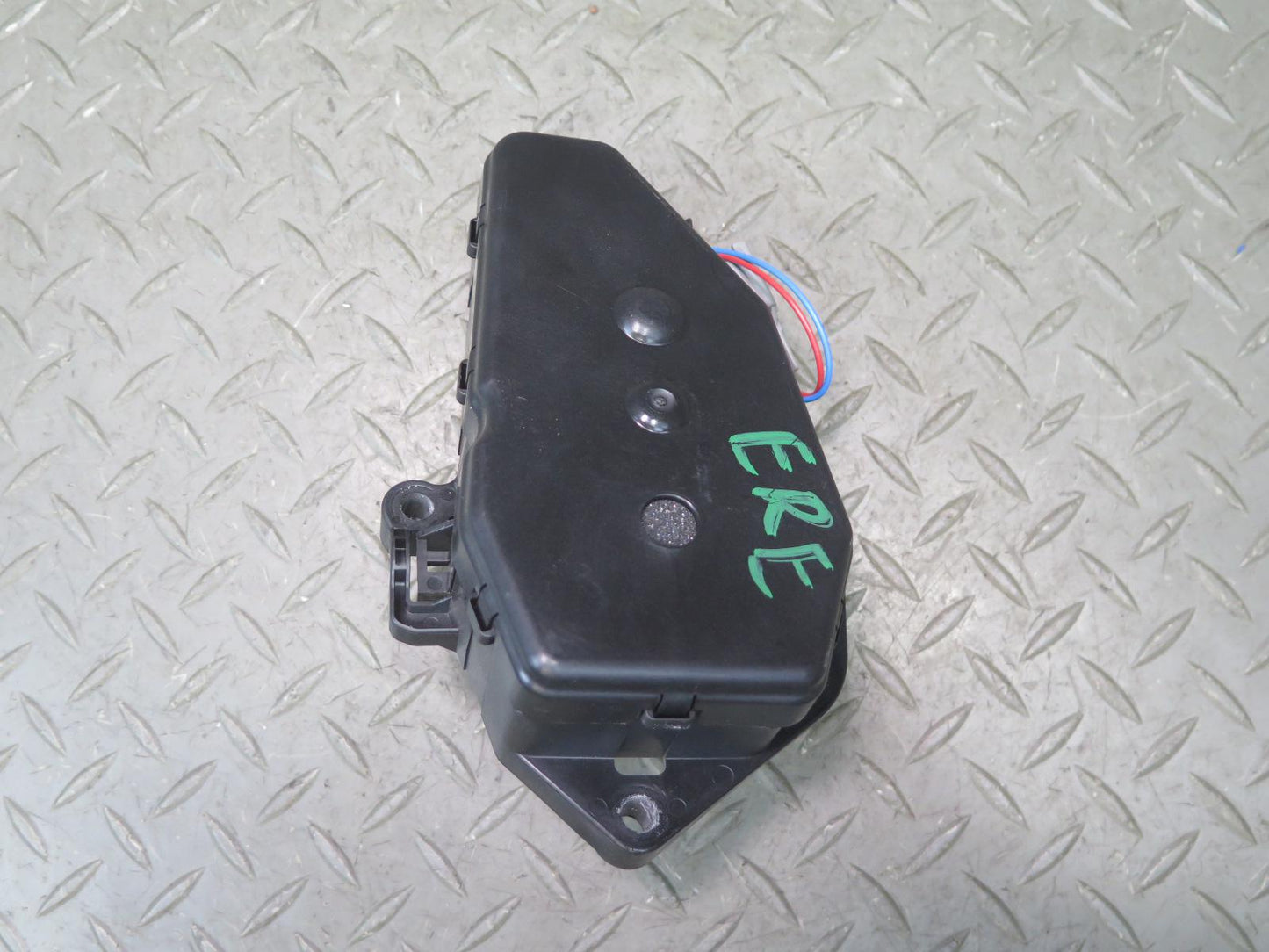 2012-2019 Range Rover Evoque L538 Rear Trunk Lid Lock Latch Actuator Motor