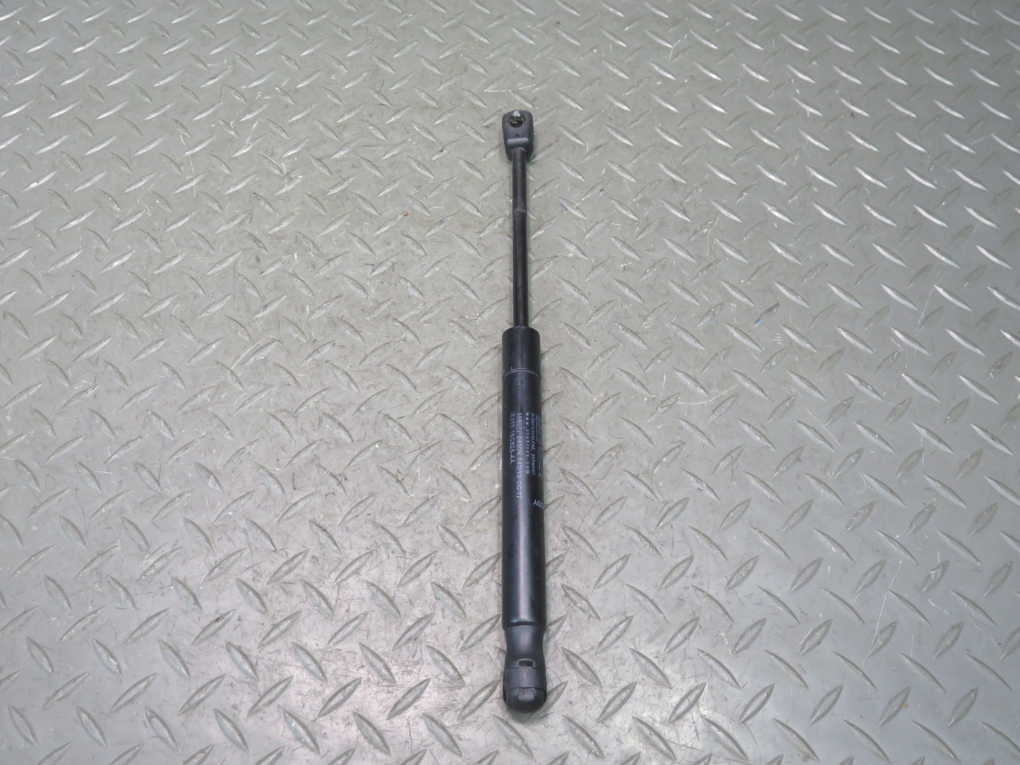 2012-2019 Range Rover Evoque L538 Front Left & Right Hood Shock Support Set of 2