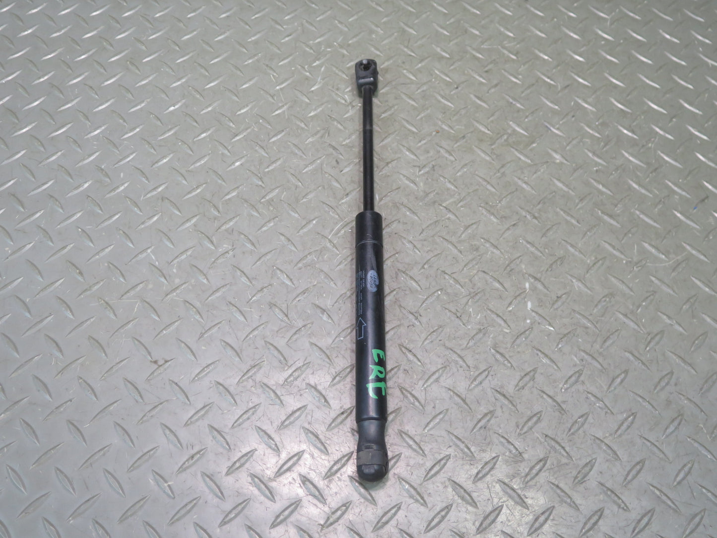 2012-2019 Range Rover Evoque L538 Front Left & Right Hood Shock Support Set of 2