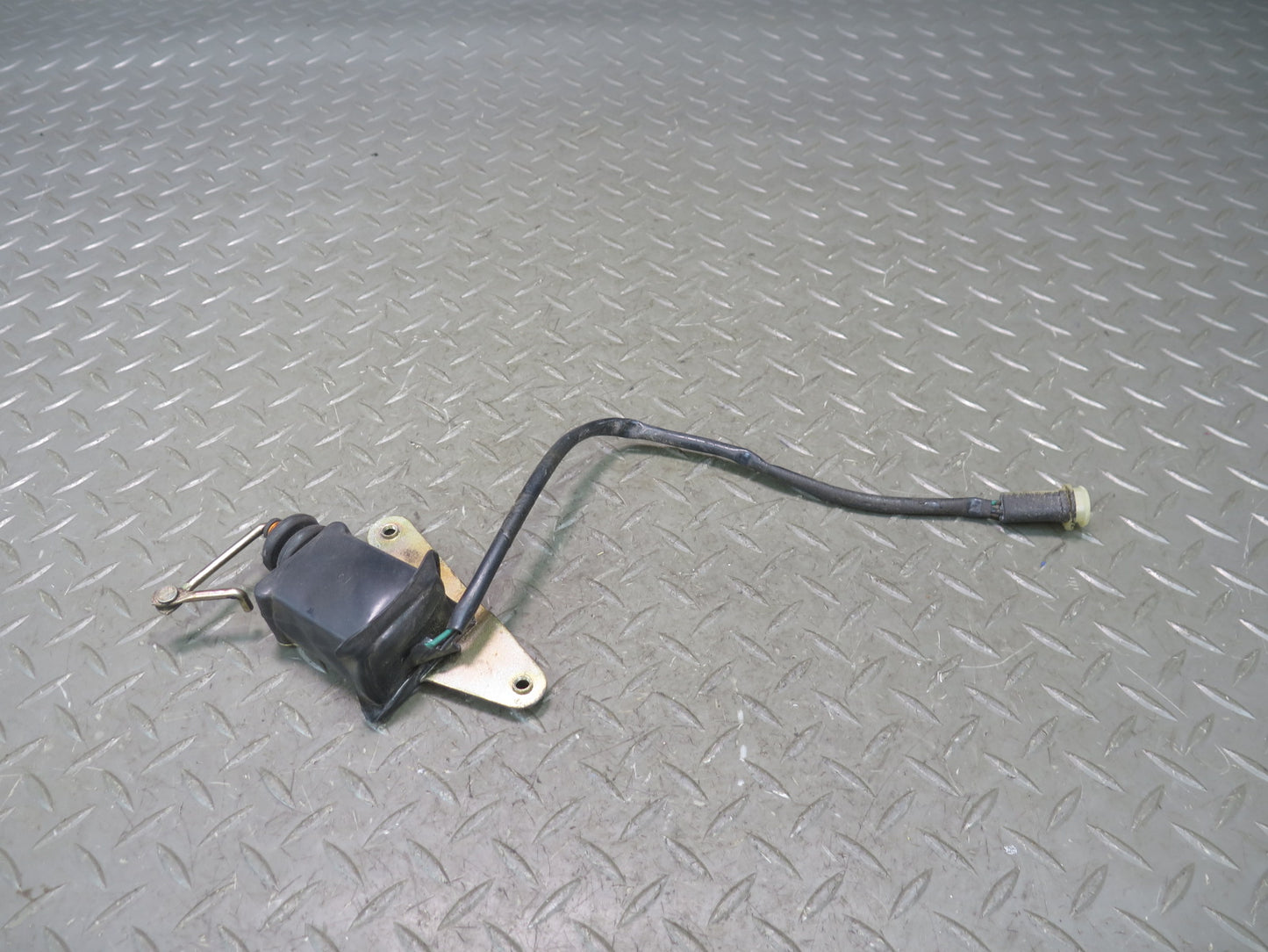 79-83 Datsun S130 280ZX Left Driver Side Power Door Lock Actuator OEM