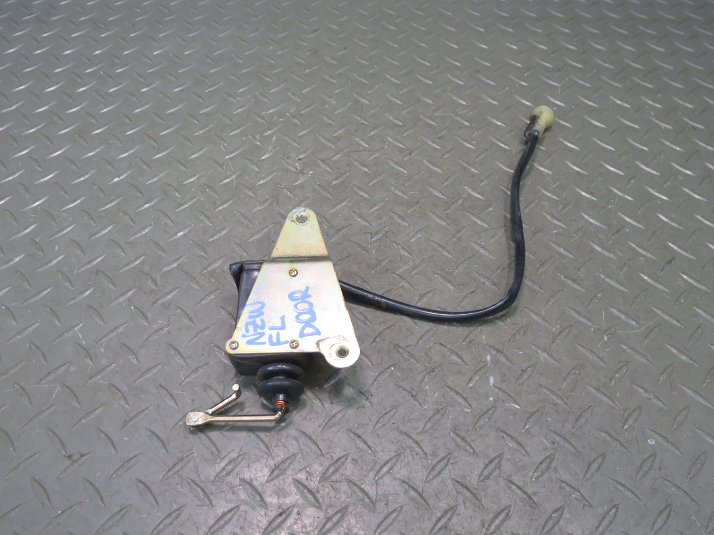 79-83 Datsun S130 280ZX Left Driver Side Power Door Lock Actuator OEM