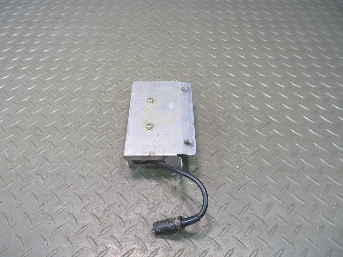 81-83 Datsun 280ZX S130 Wide Stereo Radio Module Unit WS-4001Z OEM