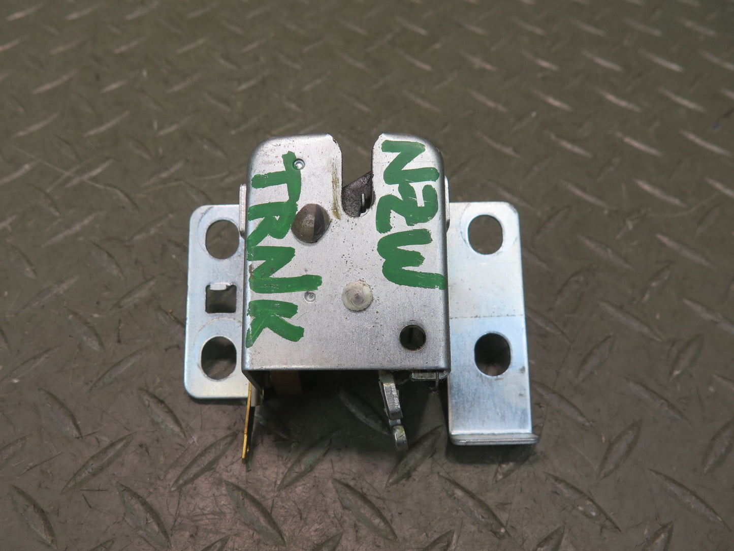 79-83 Datsun 280ZX S130 Rear Hatch Trunk Lid Lock Latch OEM