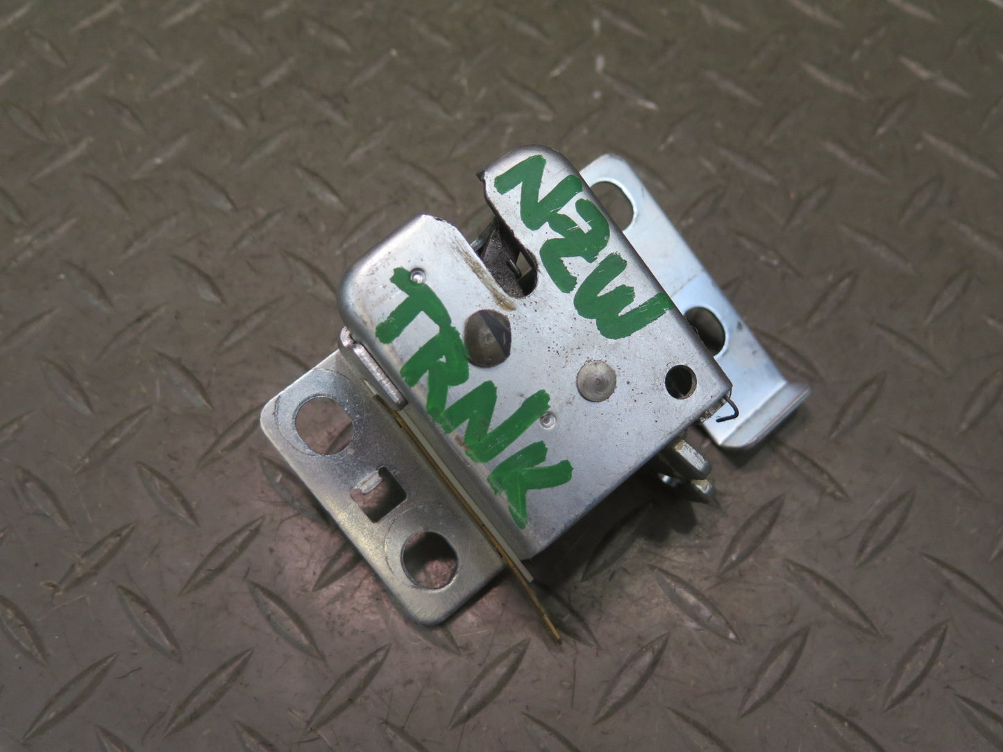 79-83 Datsun 280ZX S130 Rear Hatch Trunk Lid Lock Latch OEM