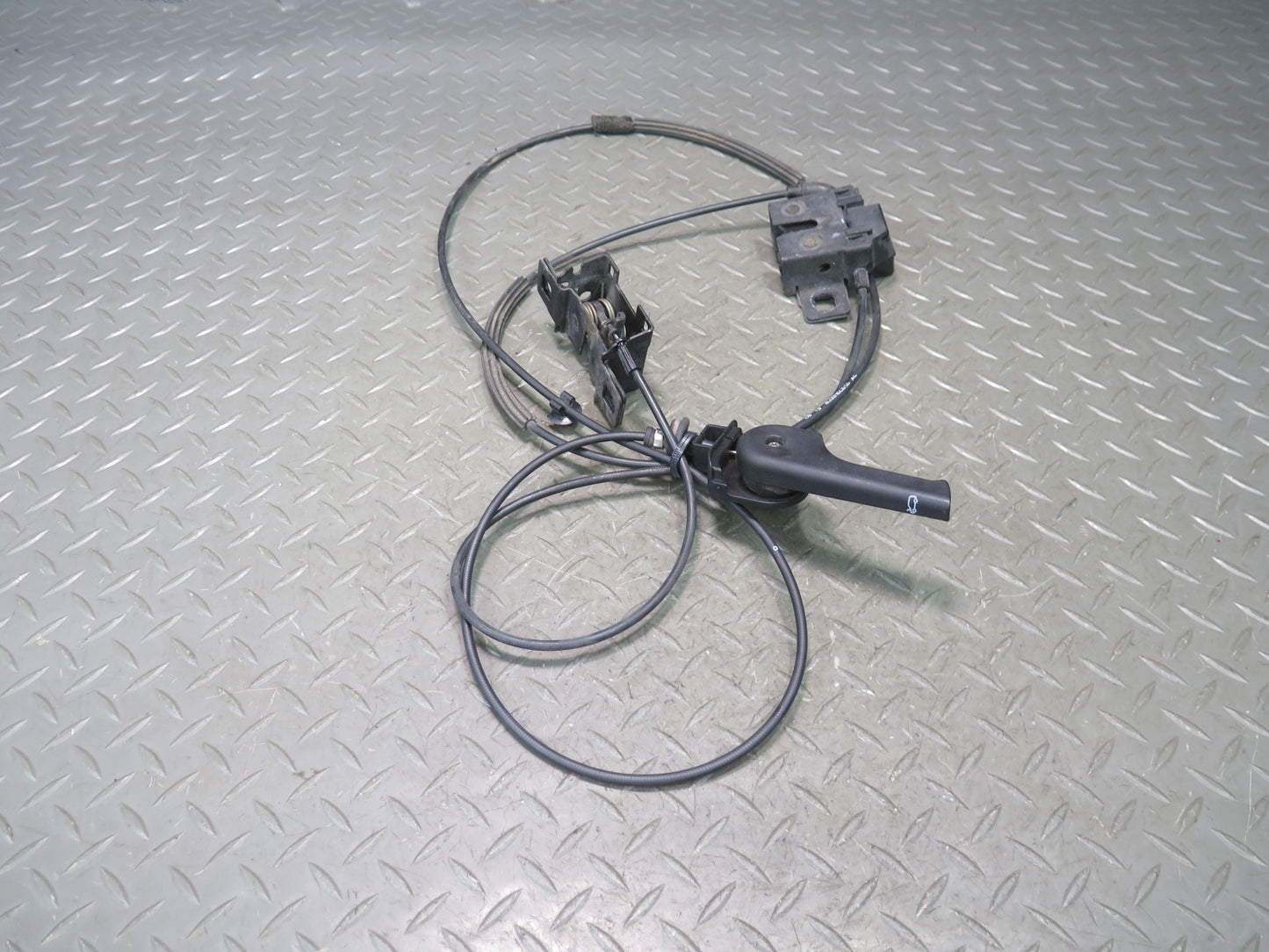 2012-2019 Range Rover Evoque L538 Front Hood Lock Latch Cable Set